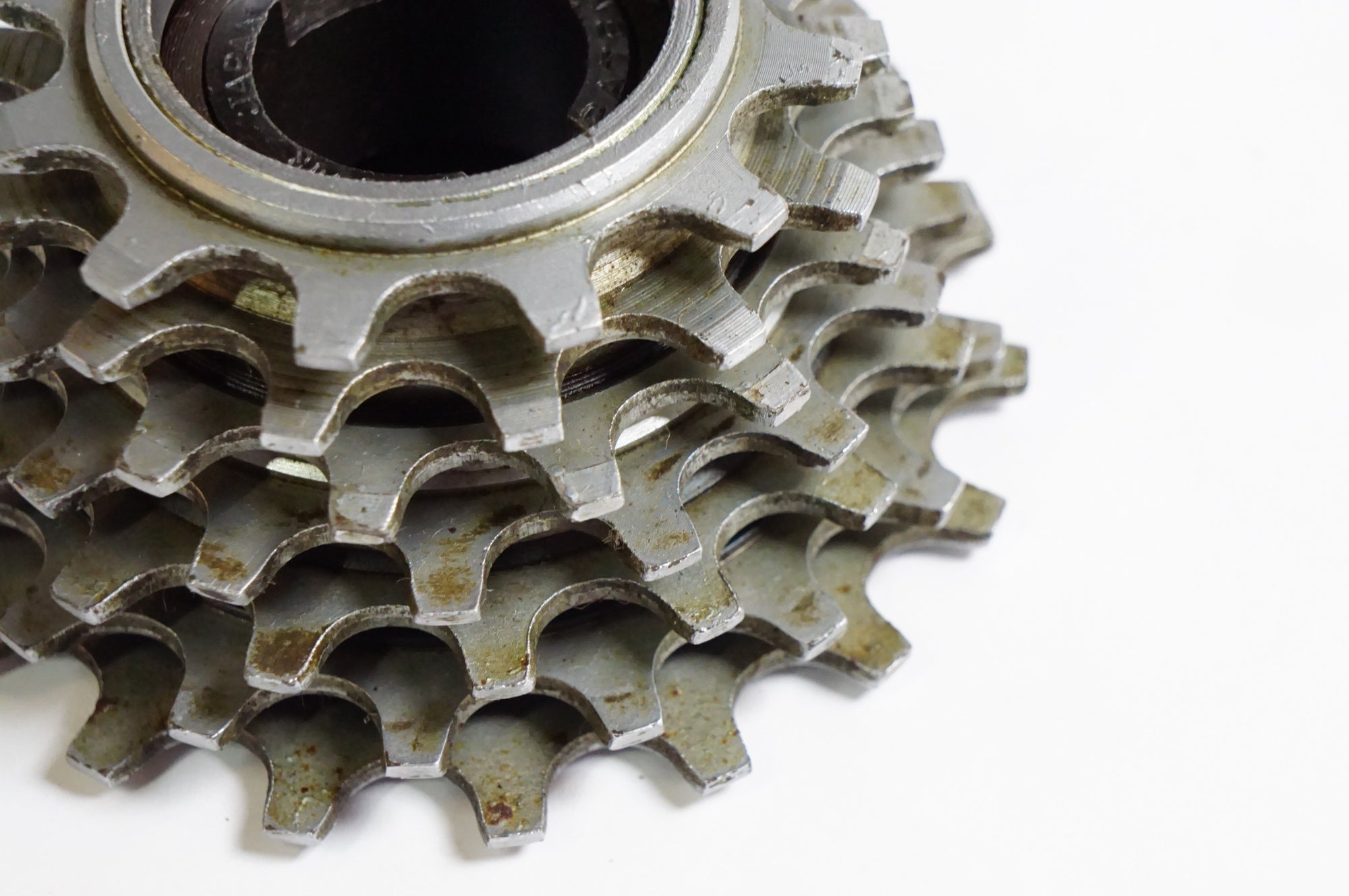 suntour フリーコグ サンツアー 前田工業 18T SUNTOUR 「サンツアー」 ULTRA7 12-18T スプロケット / 熊谷本店