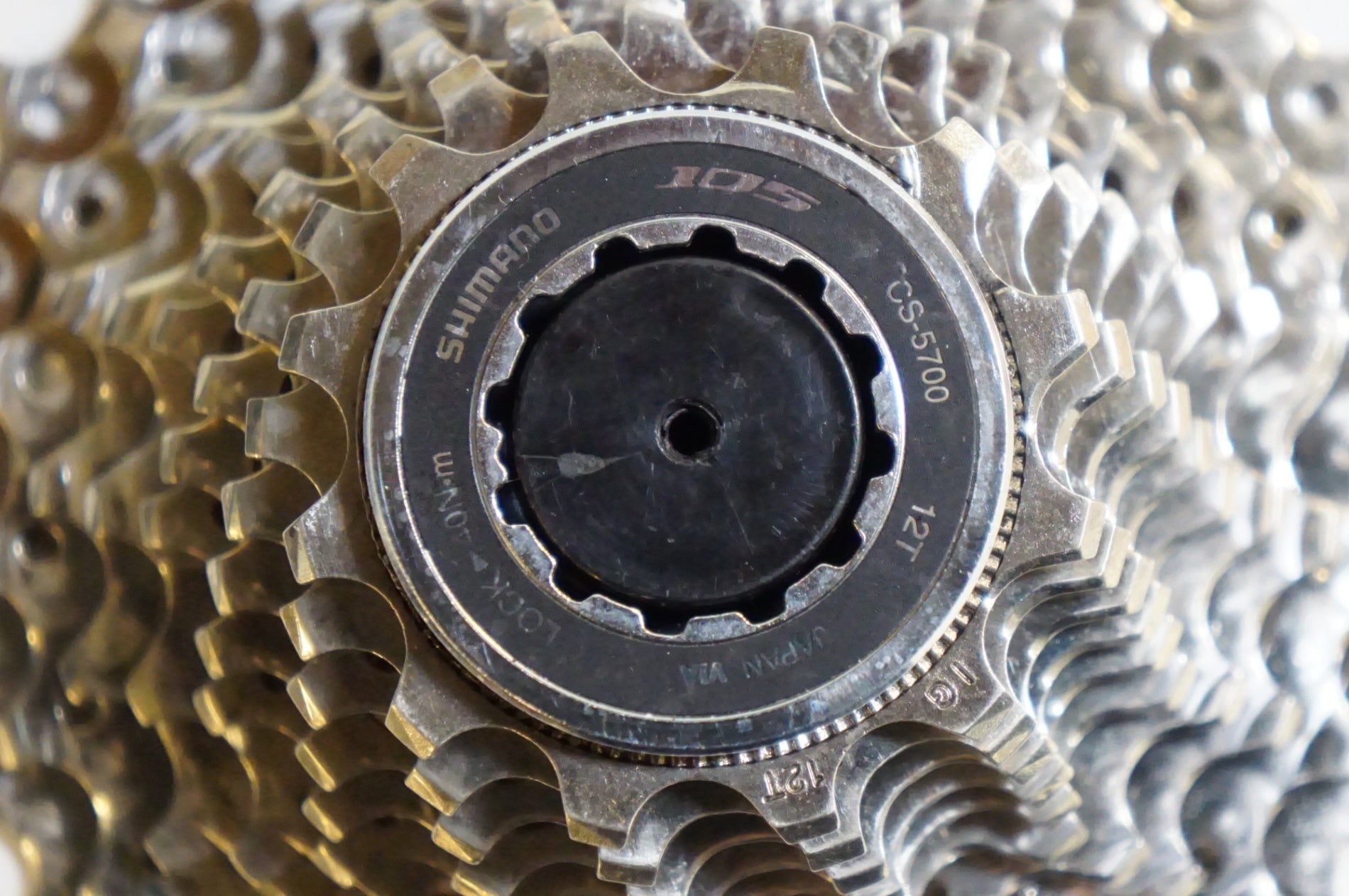 SHIMANO 「シマノ」 105 CS-5700 12-27T スプロケット / 熊谷本店