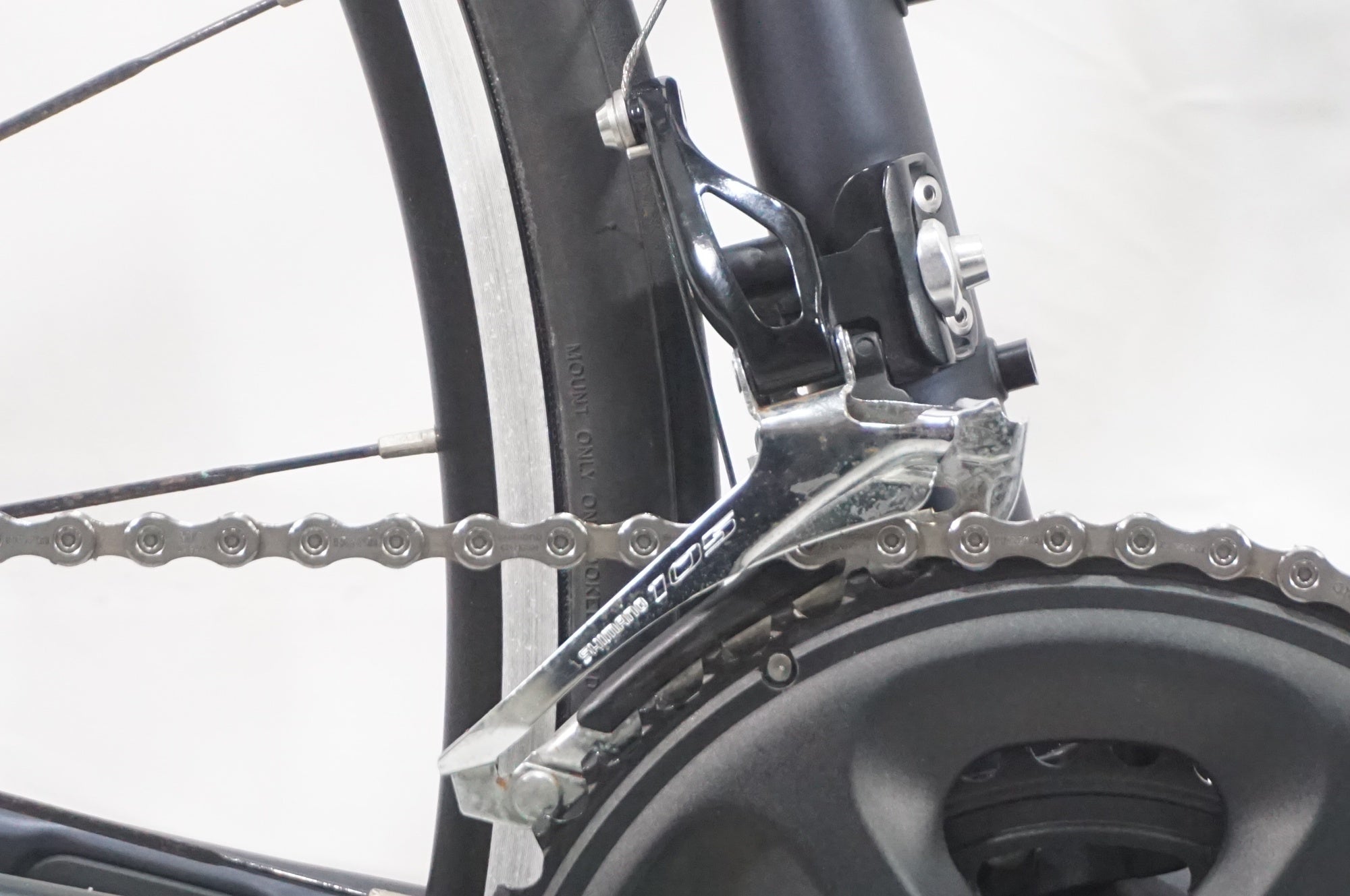TREK 「トレック」 EMONDA SL5 2018年モデル ロードバイク / AKIBA店