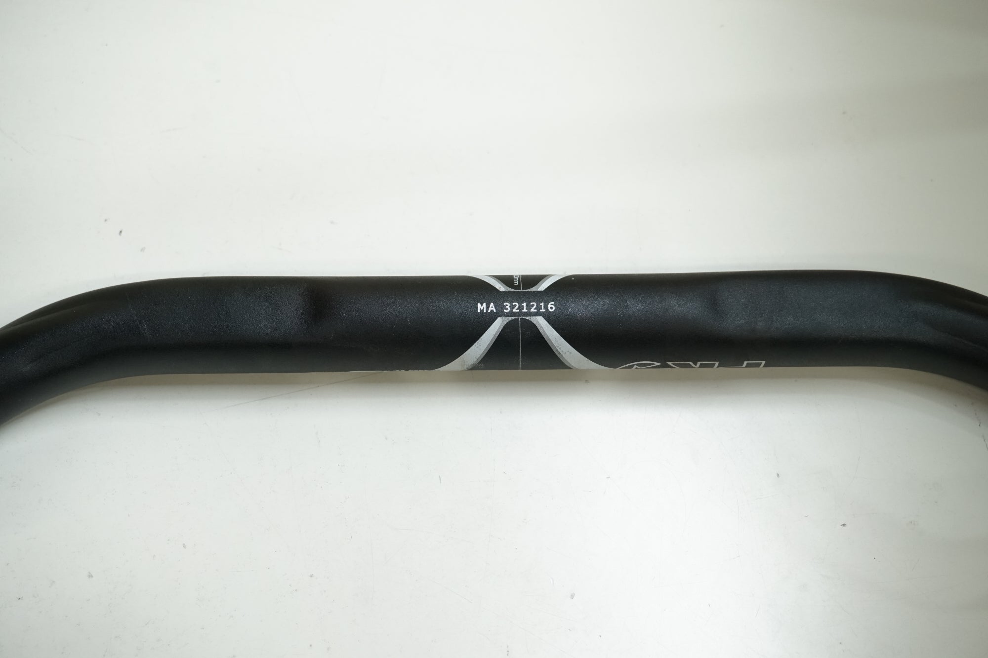 SHIMANO 「シマノ」 PRO VIBE 7S φ31.8 400mm ハンドル / 大宮店