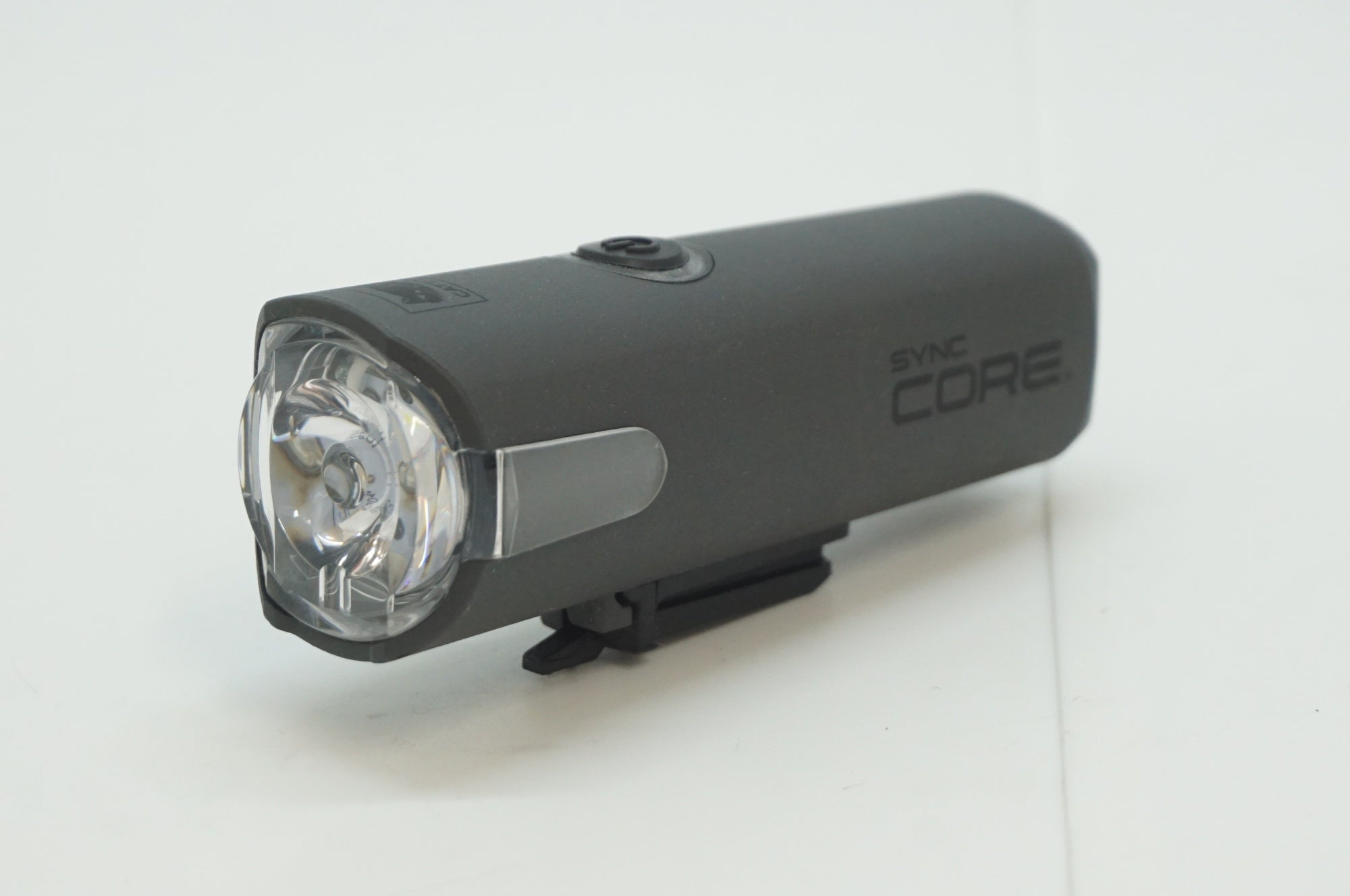 CATEYE 「キャットアイ」 SYNC CORE フロントライト」 / 福岡店