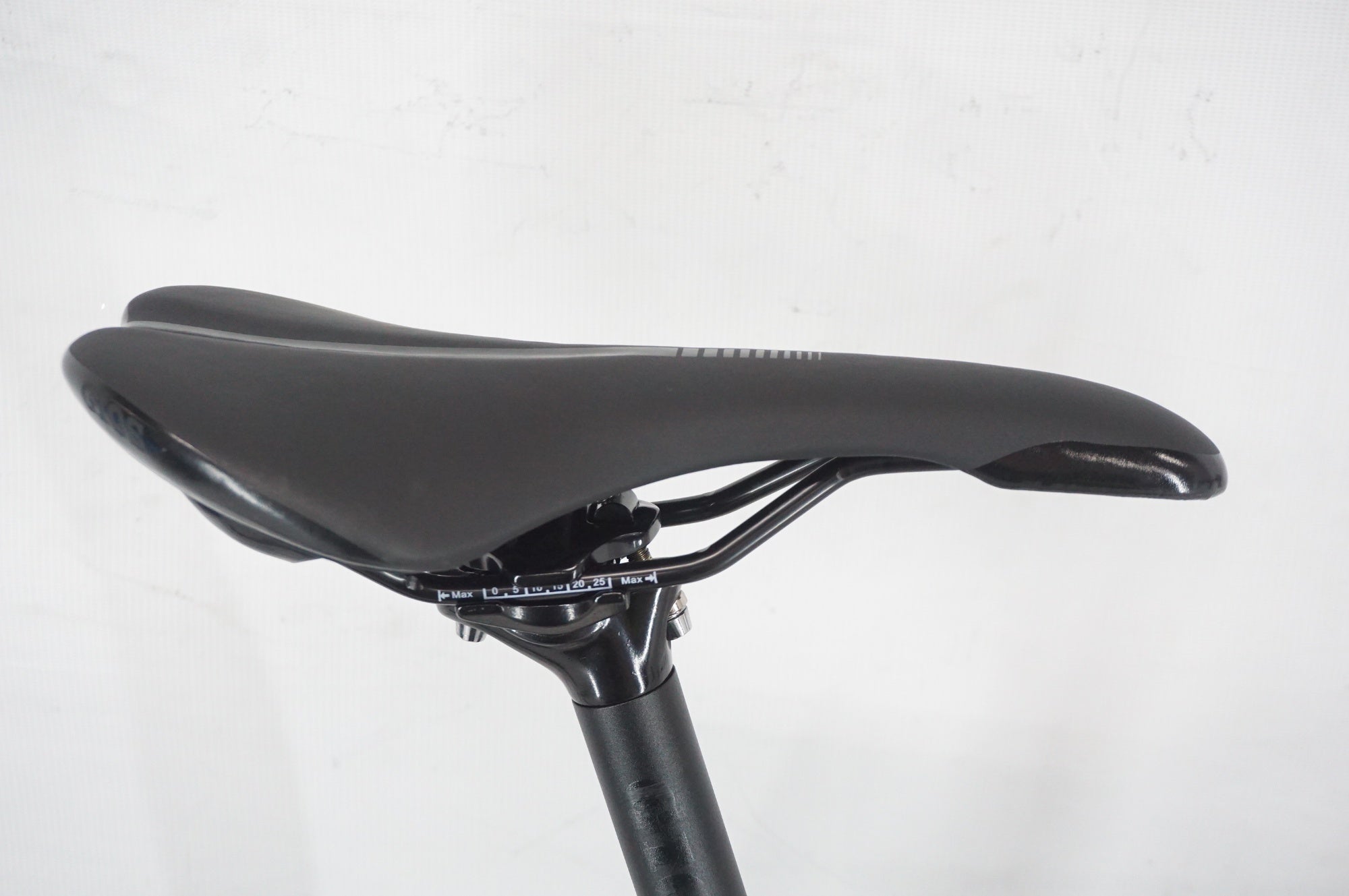 GIOS 「ジオス」 FELUCA CLARIS 2023年モデル 20インチ ミニベロ