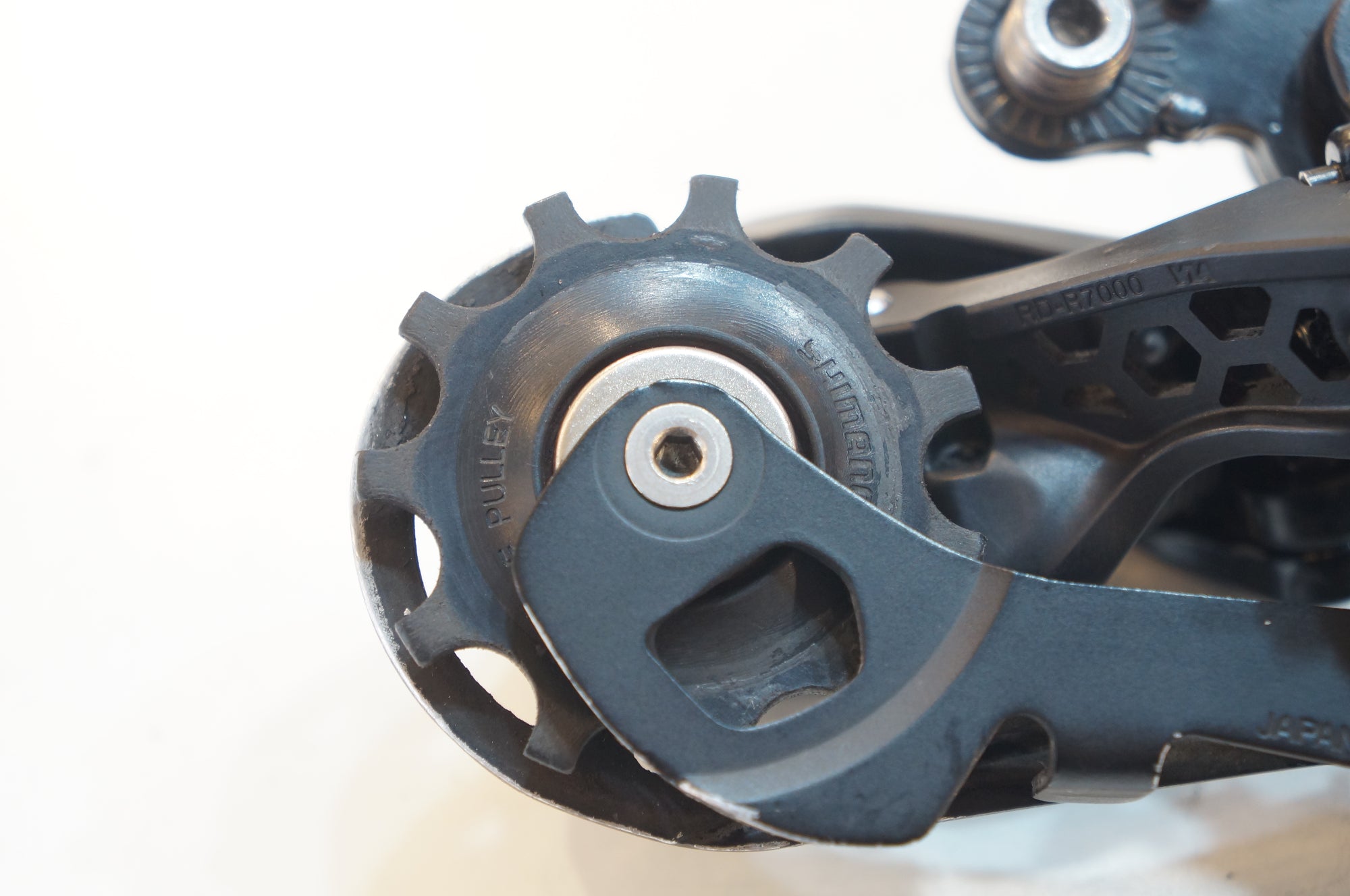 SHIMANO 「シマノ」 105 RD-R7000 リアディレイラー / バイチャリ浦和ベース