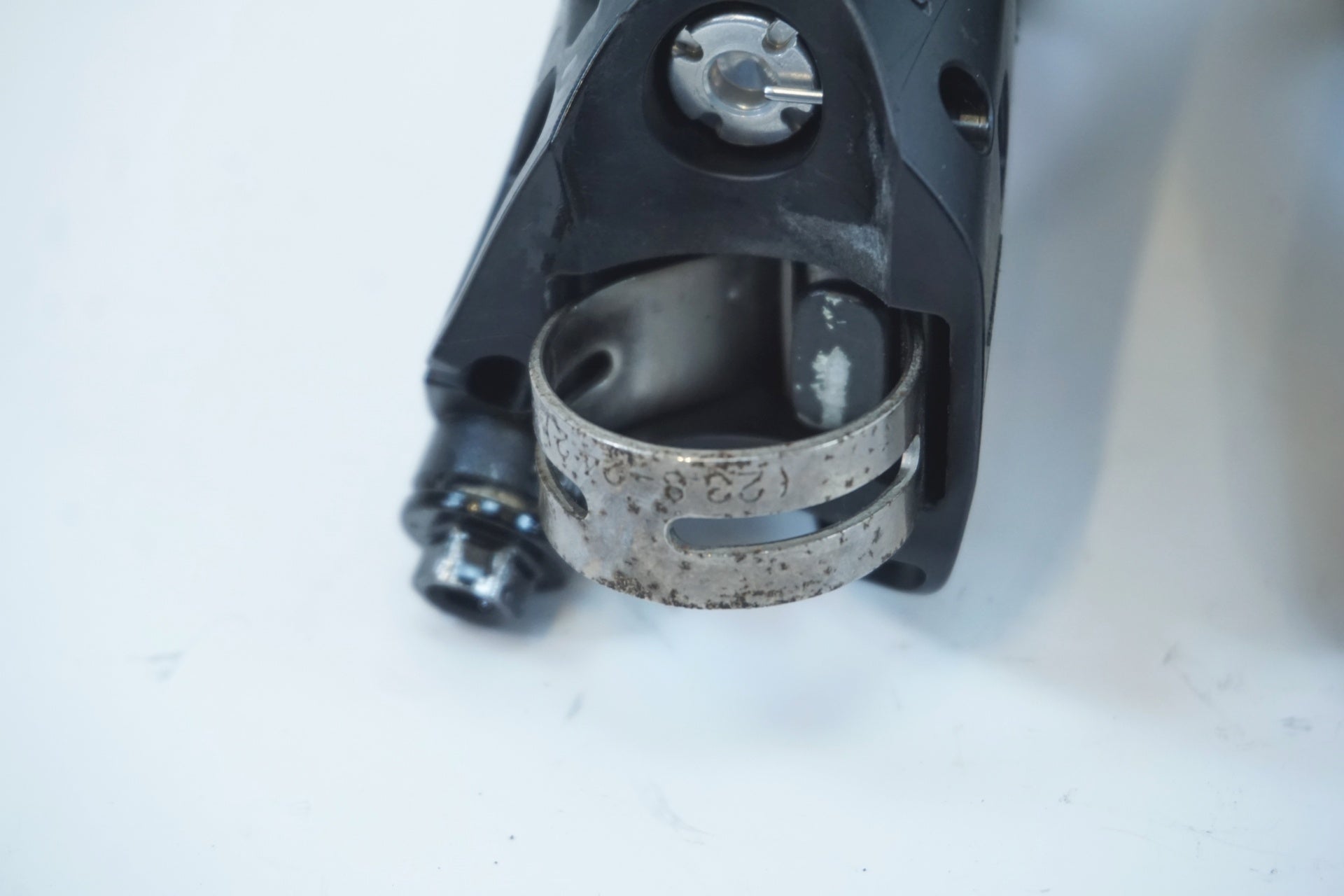 SHIMANO 「シマノ」 105 ST-R7025 デュアルコントロールレバー / 有明