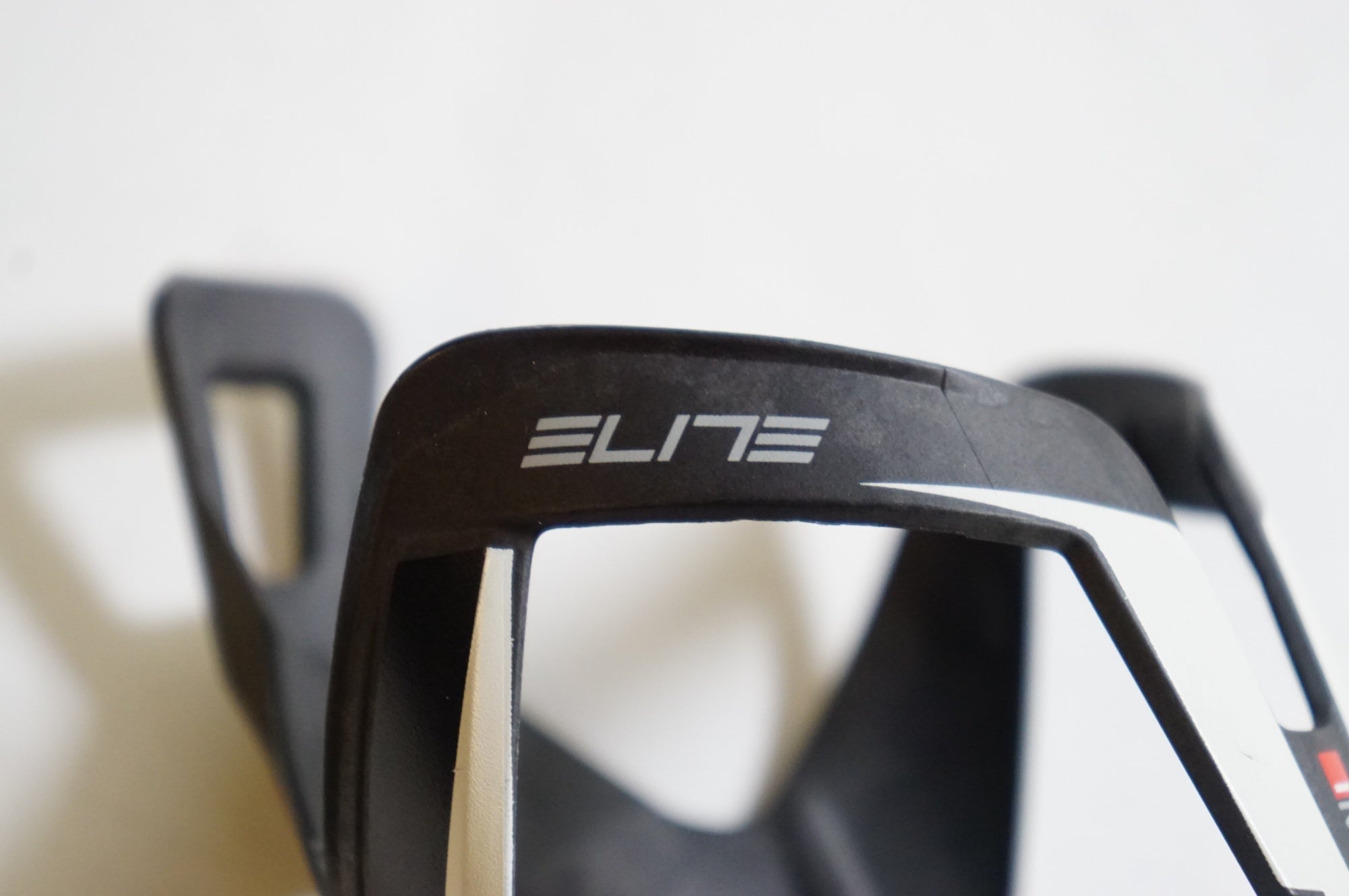 ELITE 「エリート」 VICO CARBON ボトルケージセット / 熊谷本店