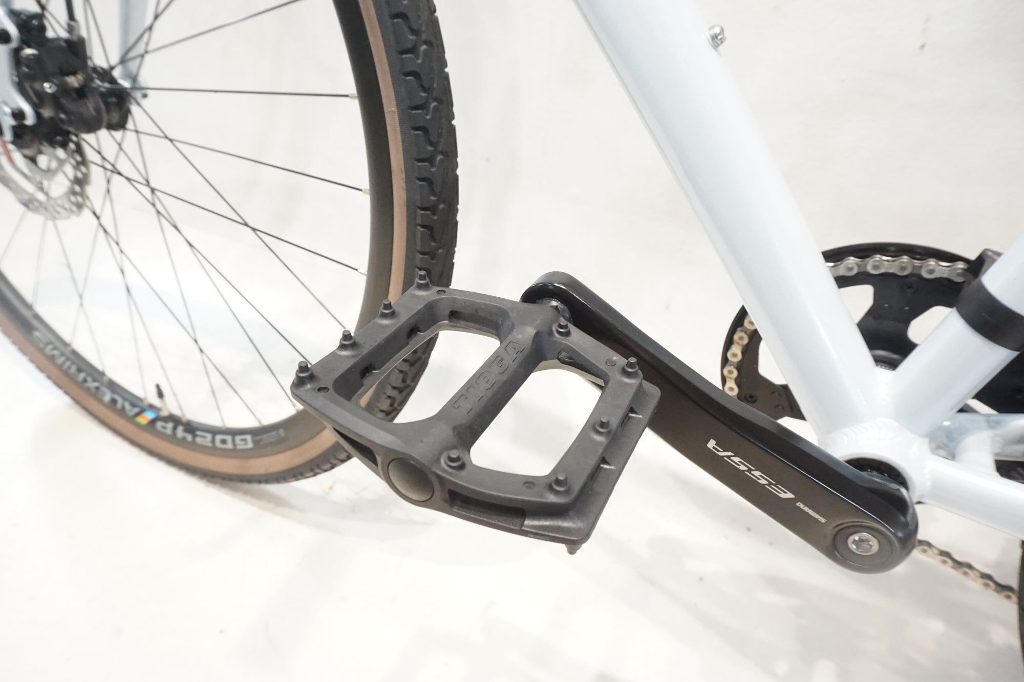GIOS 「ジオス」 ARIES 2026年モデル クロスバイク / 横浜戸塚店