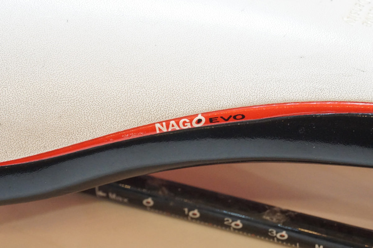PROLOGO 「プロロゴ」 NAGO EVO NACK サドル / 浦和ベース