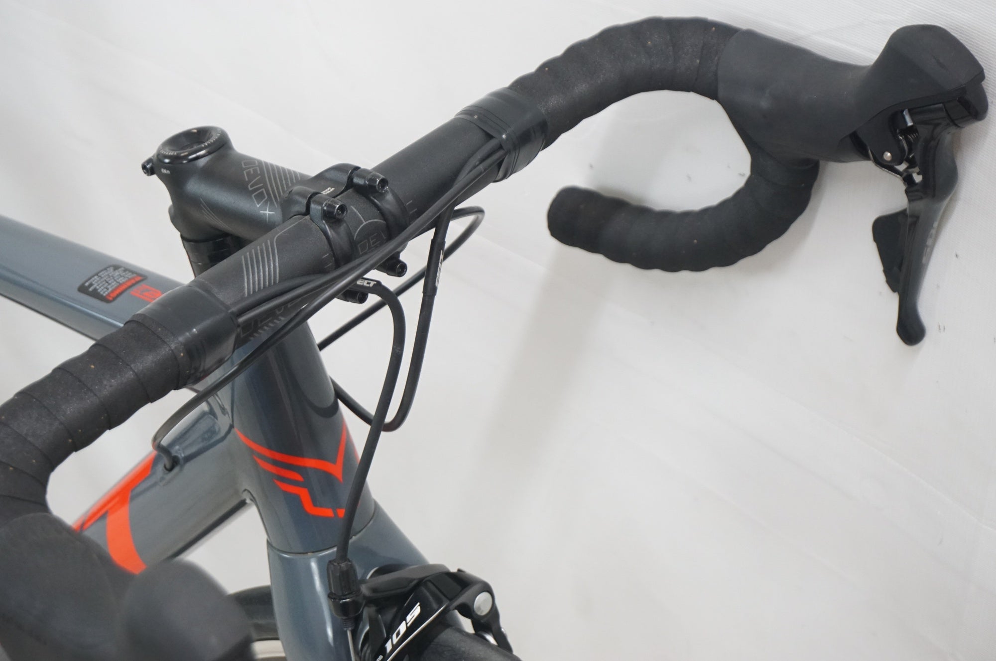 2020 FELT FR30 47サイズ　送料込み FELT (フェルト) FR30 2020年モデル 超軽量 カーボンフレーム エアロ