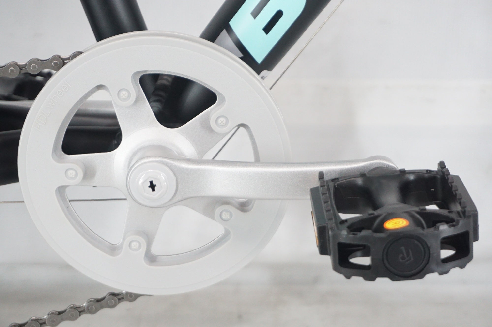 BIANCHI 「ビアンキ」 JUNIOR DUEL 2022年モデル 20インチ キッズバイク / 阪急塚口店