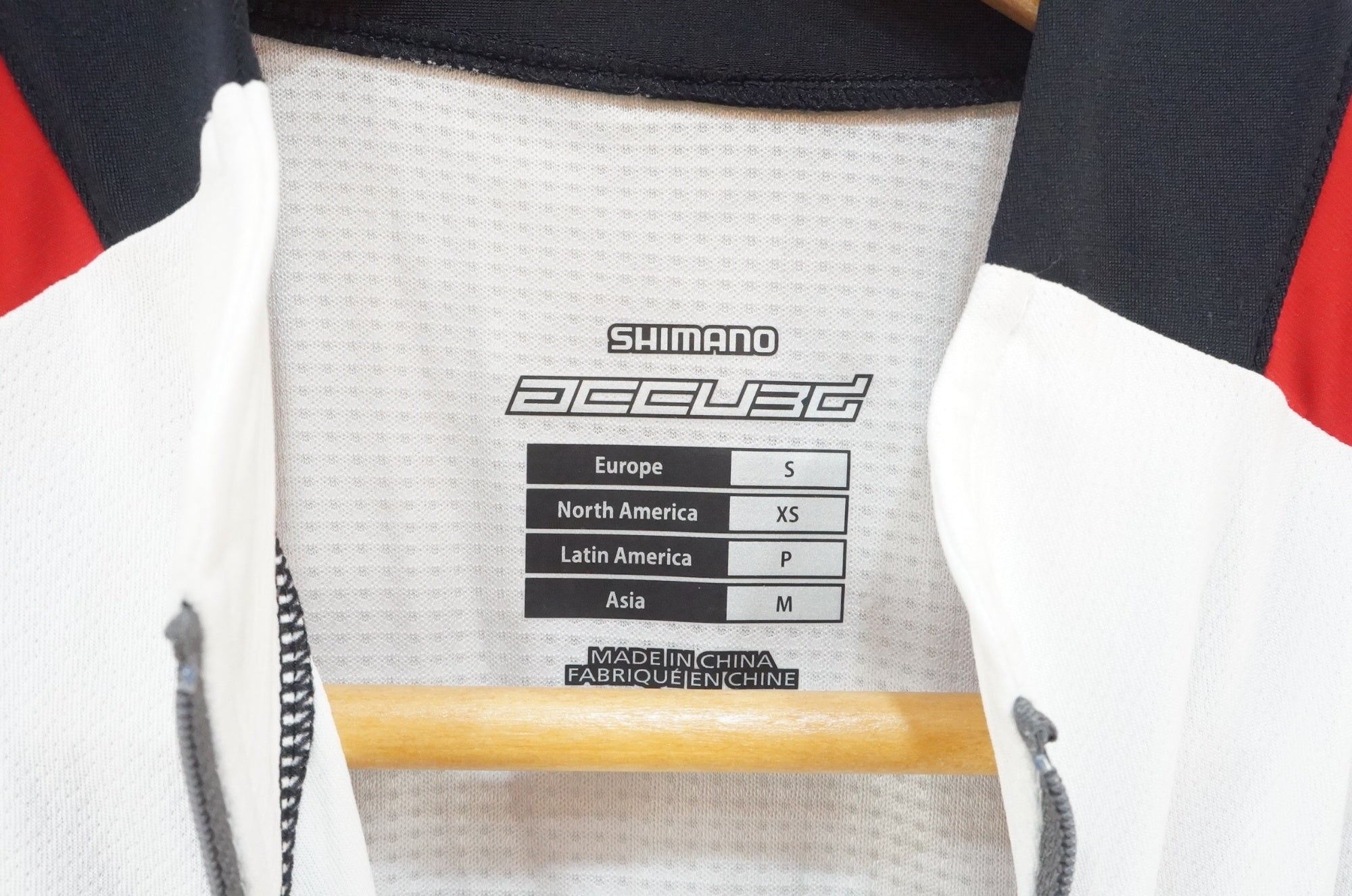 SHIMANO 「シマノ」 ACCU3D SHORT SLEEVE Mサイズ JERSEY / 浦和ベース