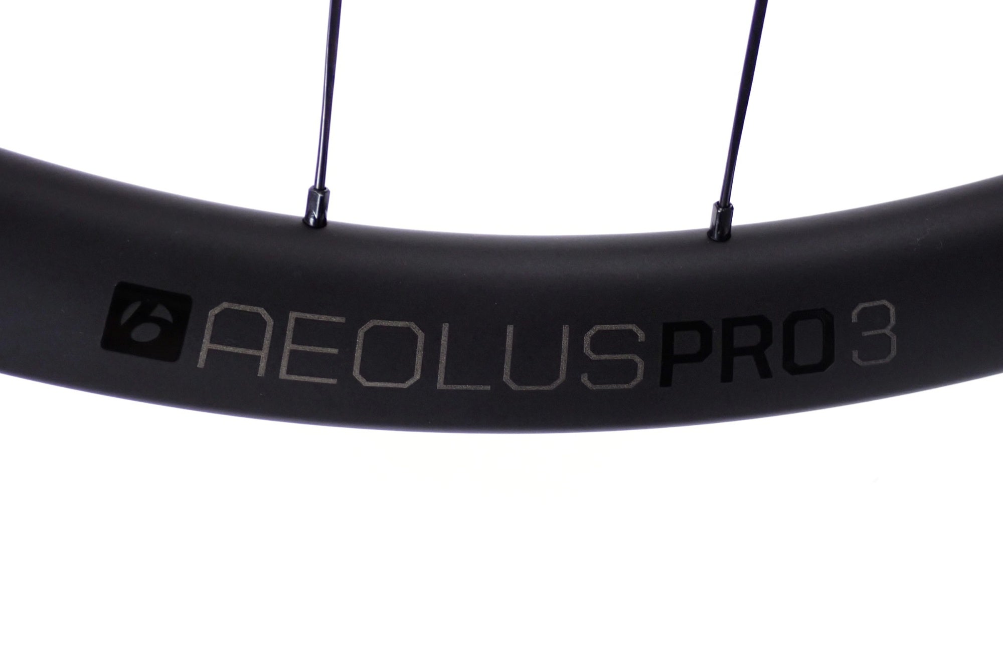 BONTRAGER 「ボントレガー」 AEOLUS PRO 3 TLR DISC シマノ11速 ホイールセット / 伊勢崎店