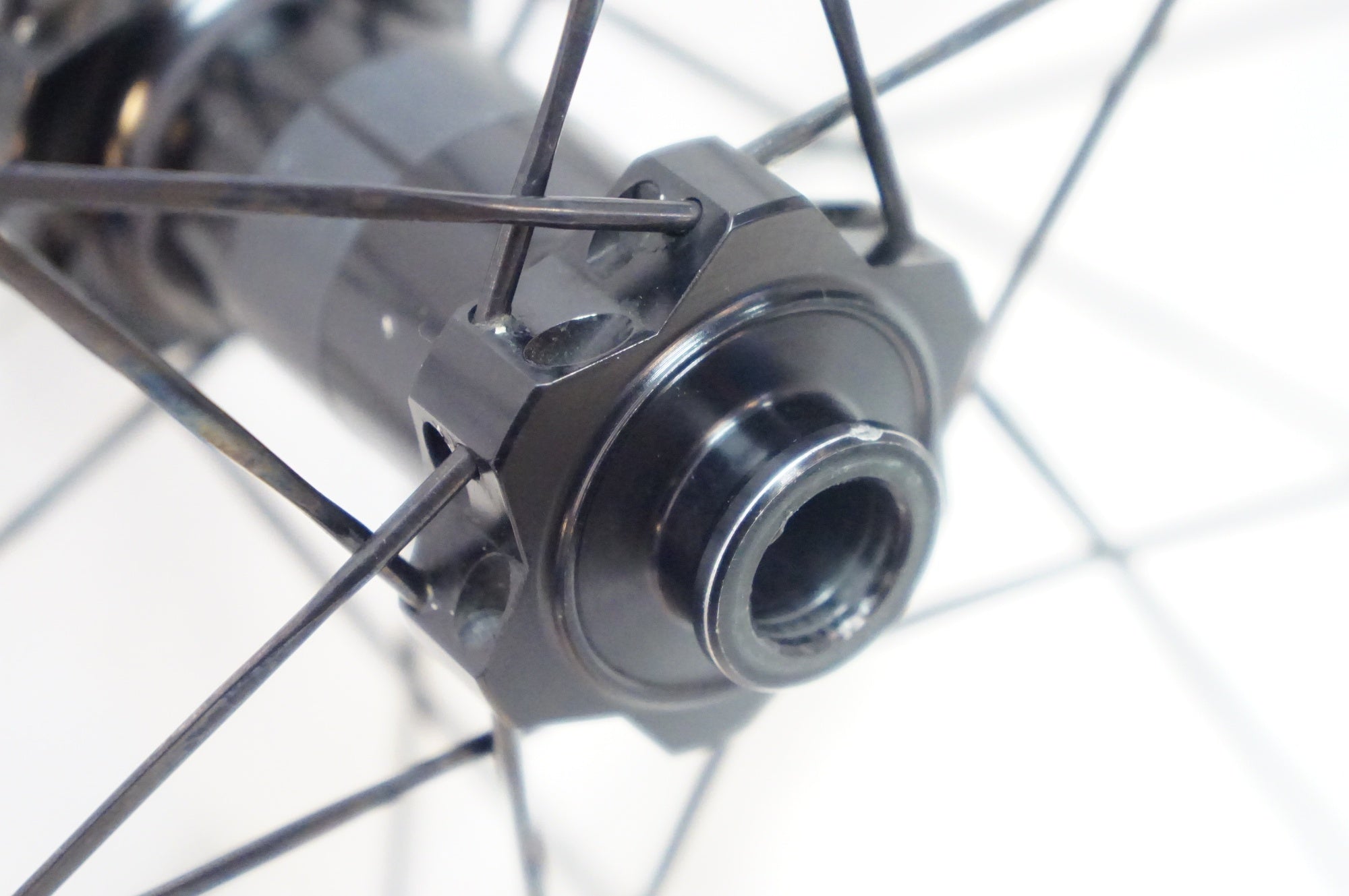 BONTRAGER 「ボントレガー」 AEOLUS PRO 37 DISC シマノ11速 ホイールセット / 熊谷本店