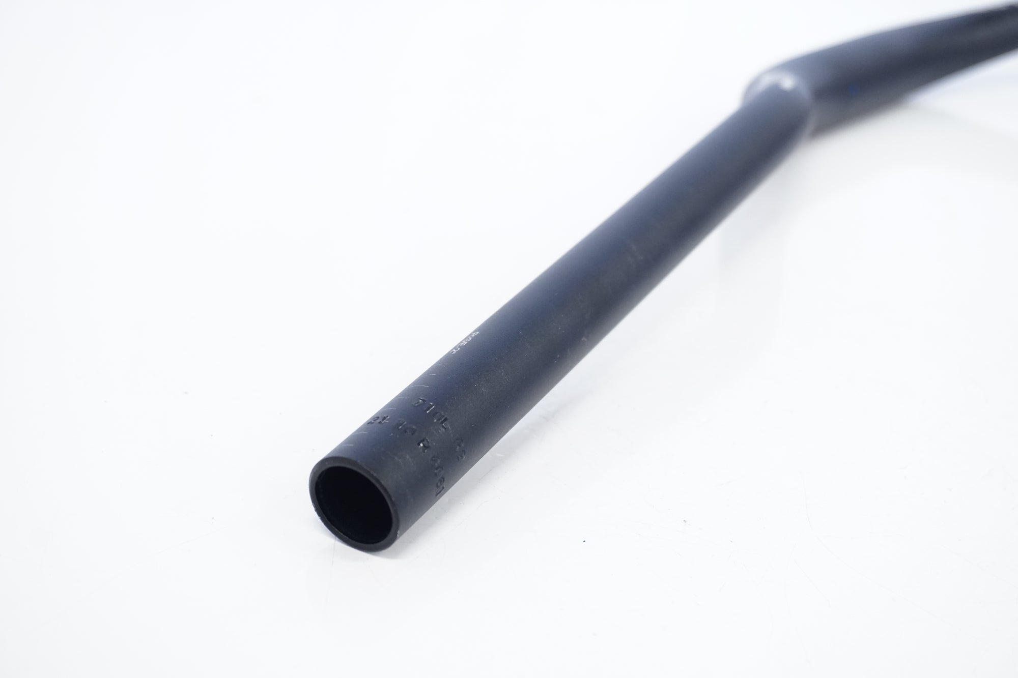 KCNC 「ケーシーエヌシー」 RAMPANT φ31.8 710mm ハンドル / 浜松店