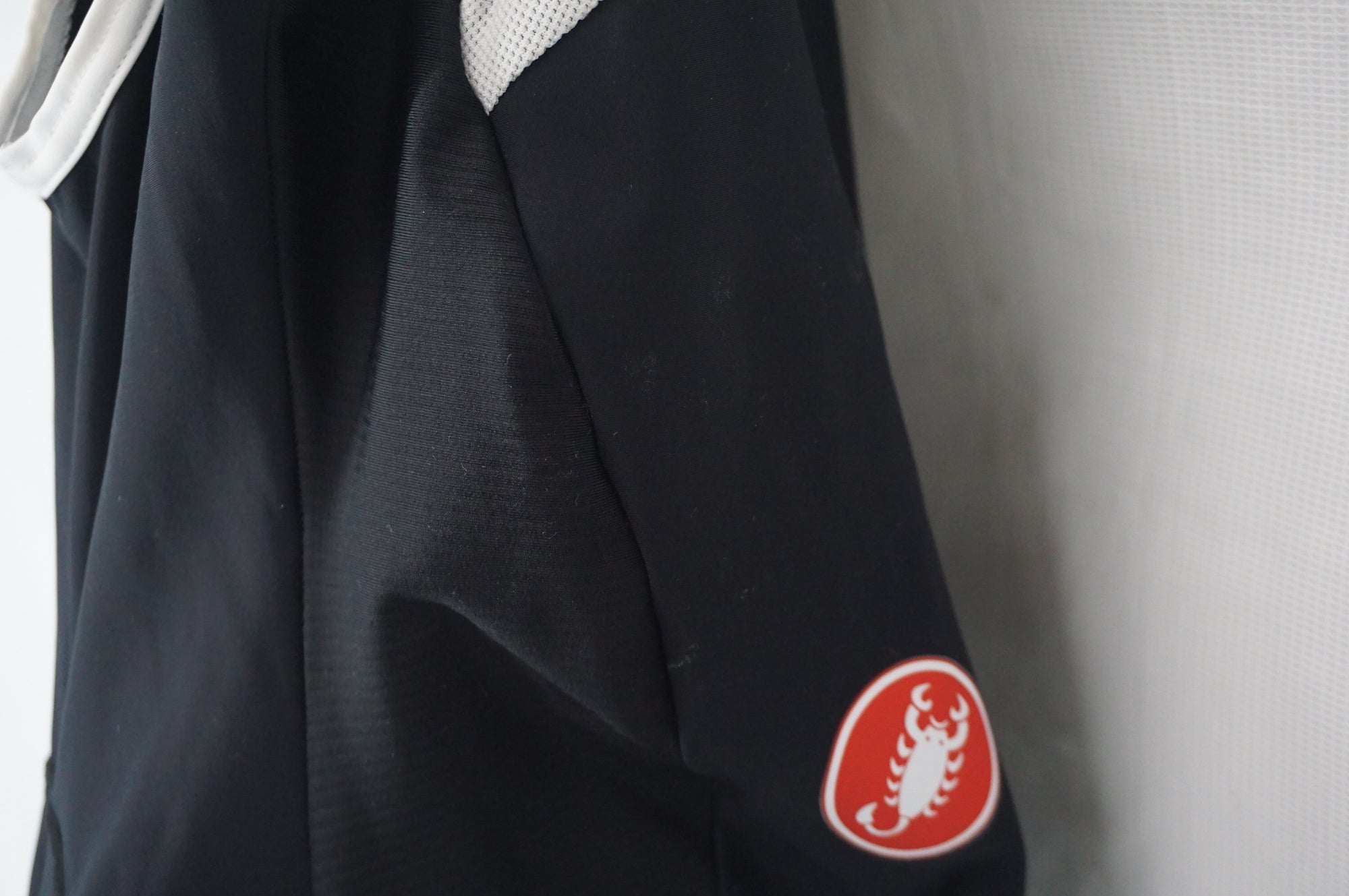 CASTELLI 「カステリ」 XLサイズ ビブショーツ / 阪急塚口店