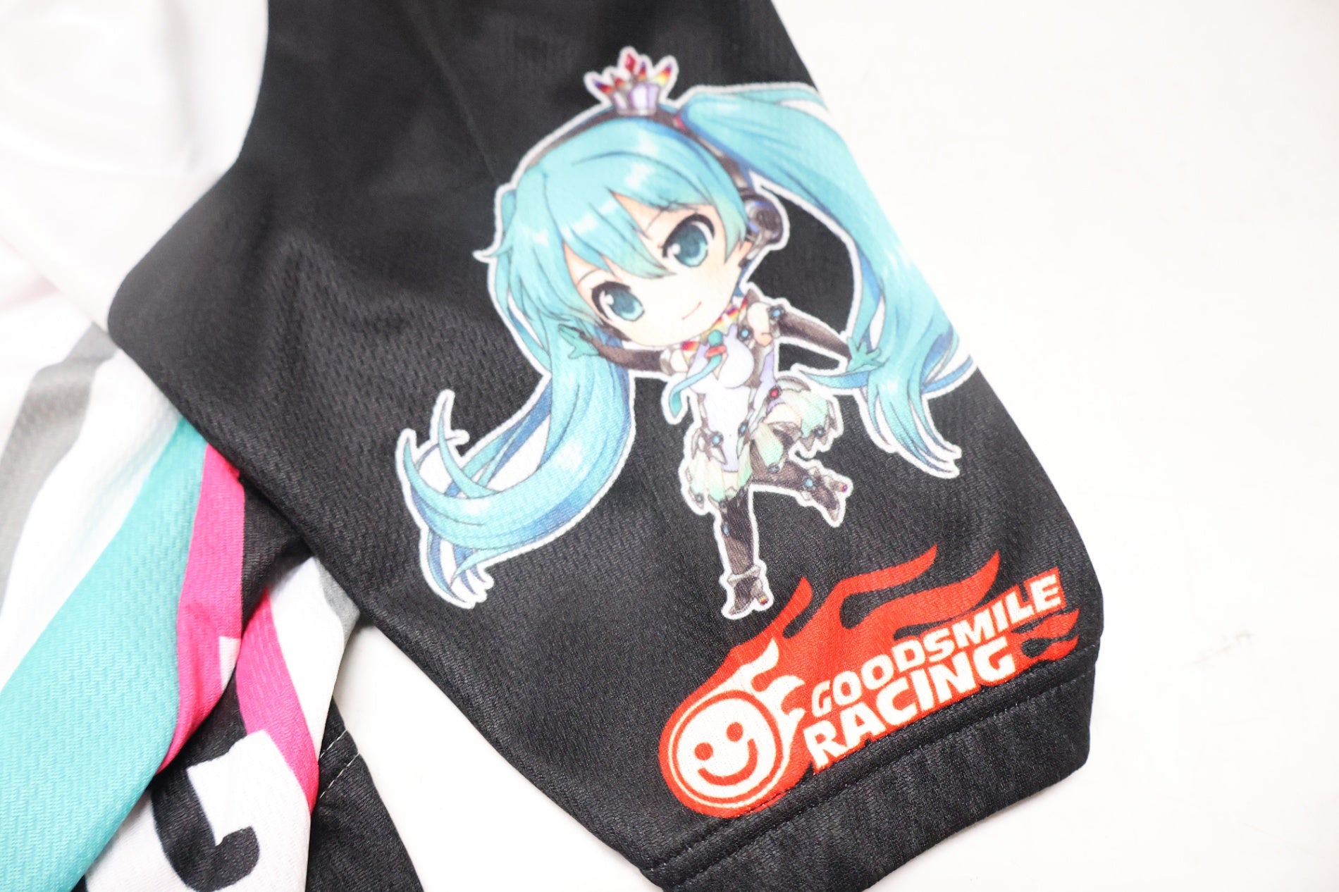 WAVE ONE 「ウエイブワン」 初音ミク Mサイズ サイクルジャージ / 高知