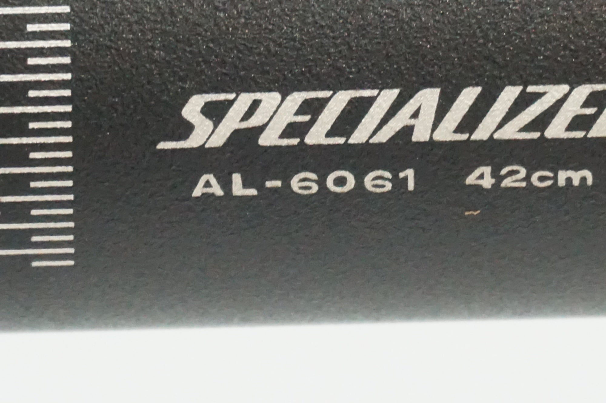 SPECIALIZED 「スペシャライズド」 φ31.8 420mm ハンドル / 福岡店