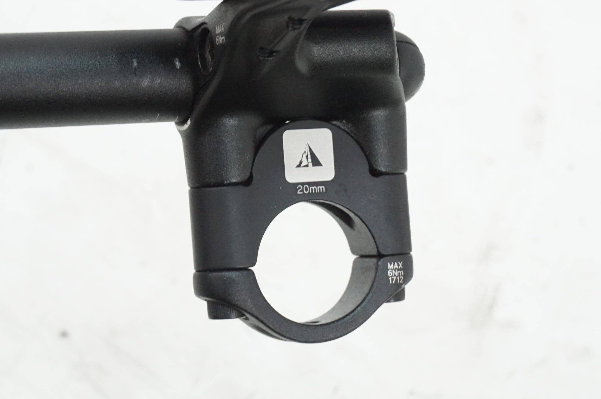 PROFILEDESIGN 「プロファイルデザイン」 35A DHバー / 大宮店