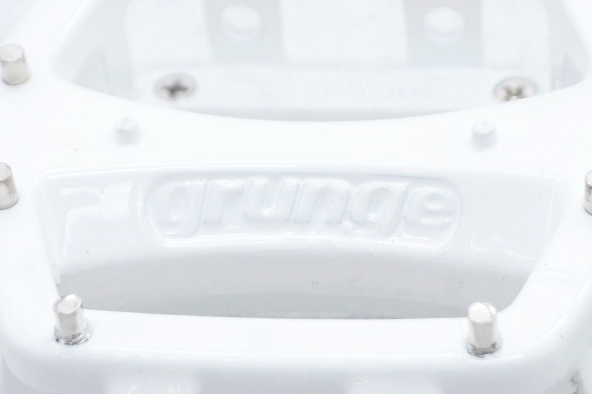 GRUNGE 「グランジ」 ペダル / 大阪門真店