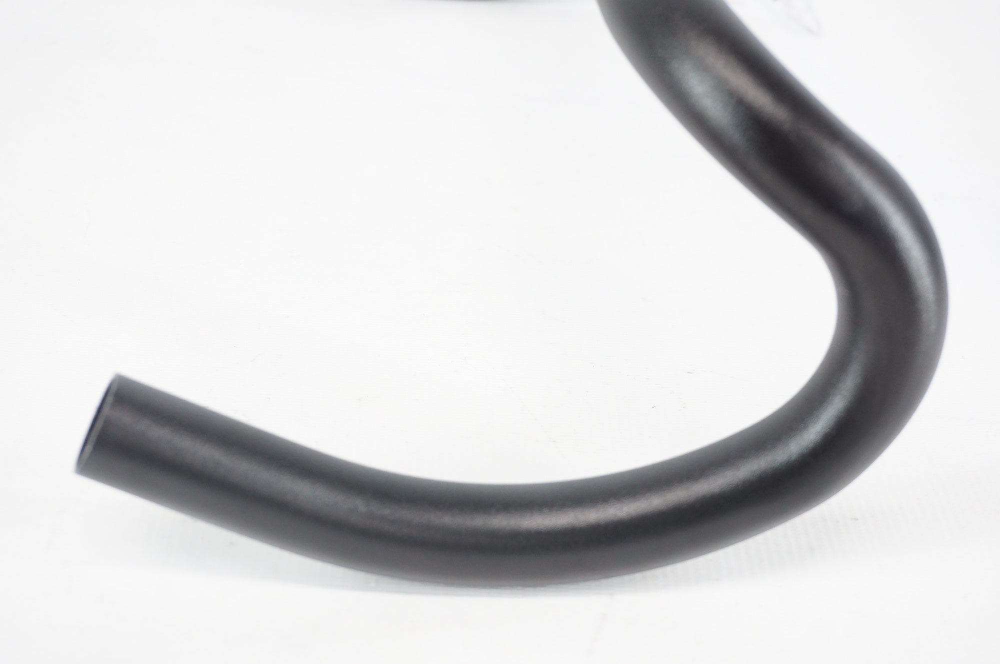 CANNONDALE 「キャノンデール」 Φ31.8 410mm THREE ハンドル / 阪急塚口店