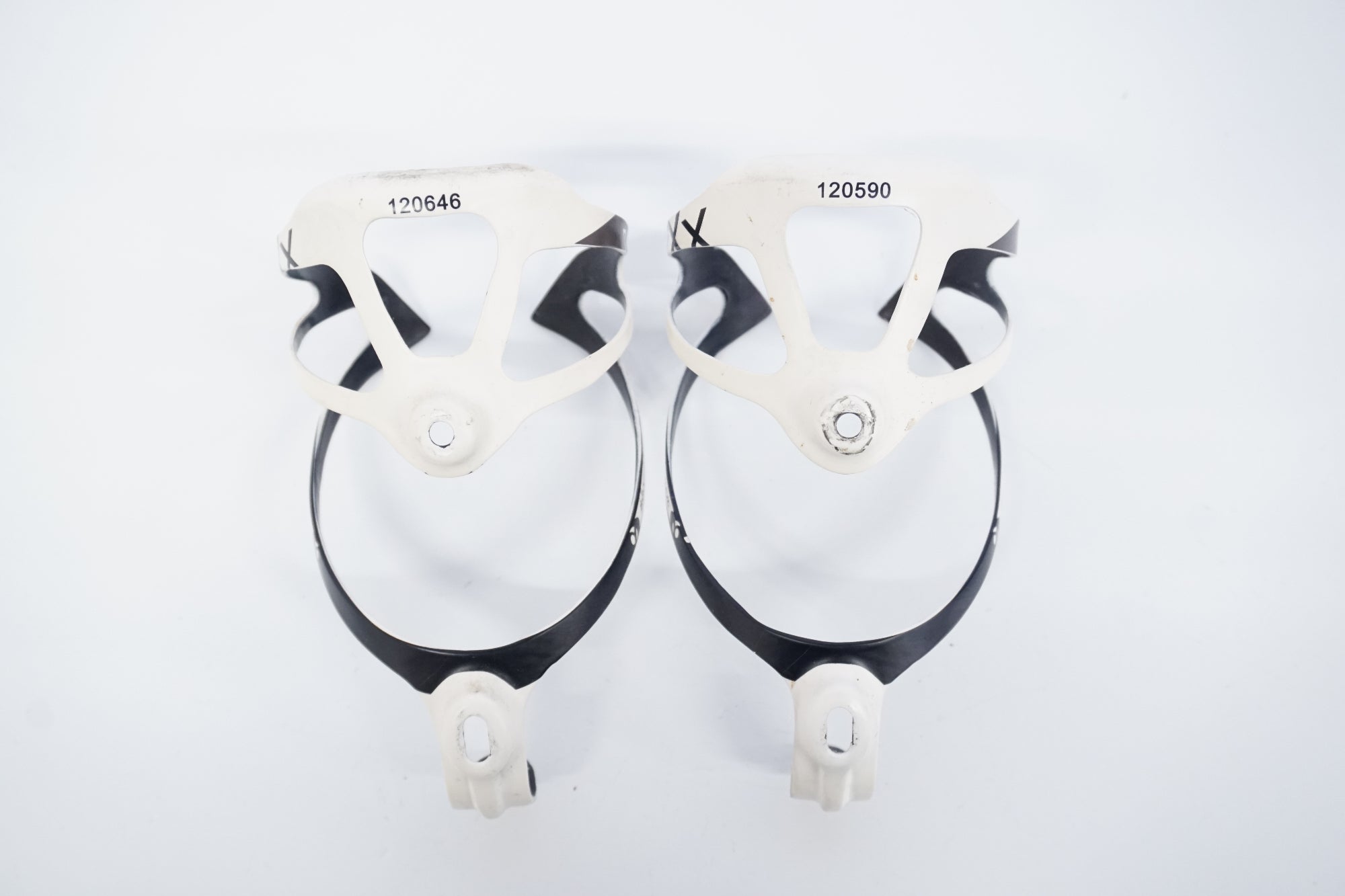 BONTRAGER 「ボントレガー」 XXX カーボン ボトルケージセット