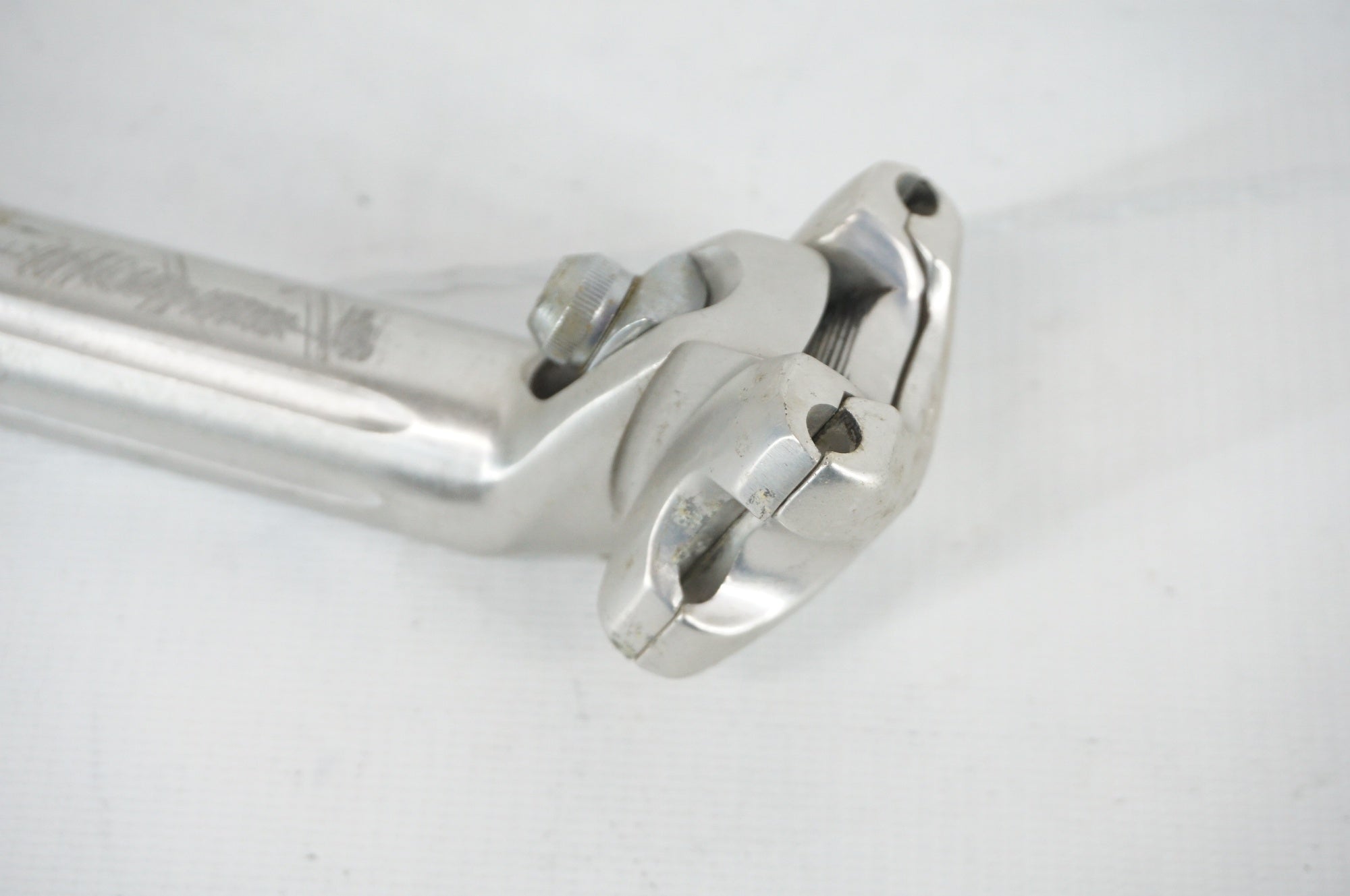 SHIMANO 「シマノ」 DURA-ACE Φ26.8 200mm シートポスト / 阪急塚口店