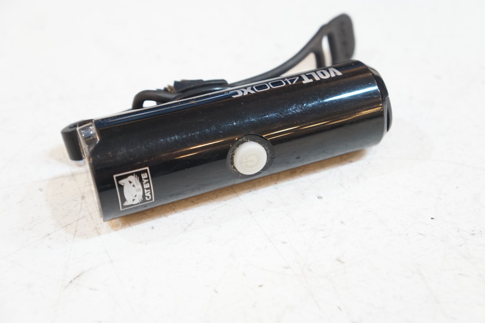 CATEYE 「キャットアイ」 VOLT400XC フロントライト / バイチャリ浦和ベース