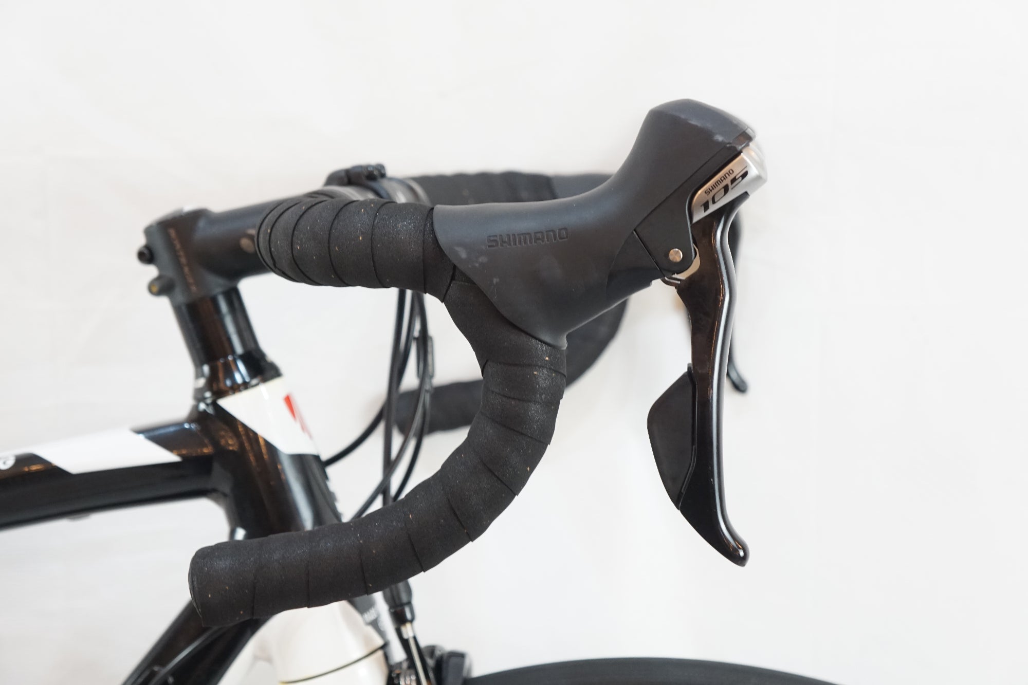 TREK 「トレック」 MADONE2.1 2015年モデル ロードバイク