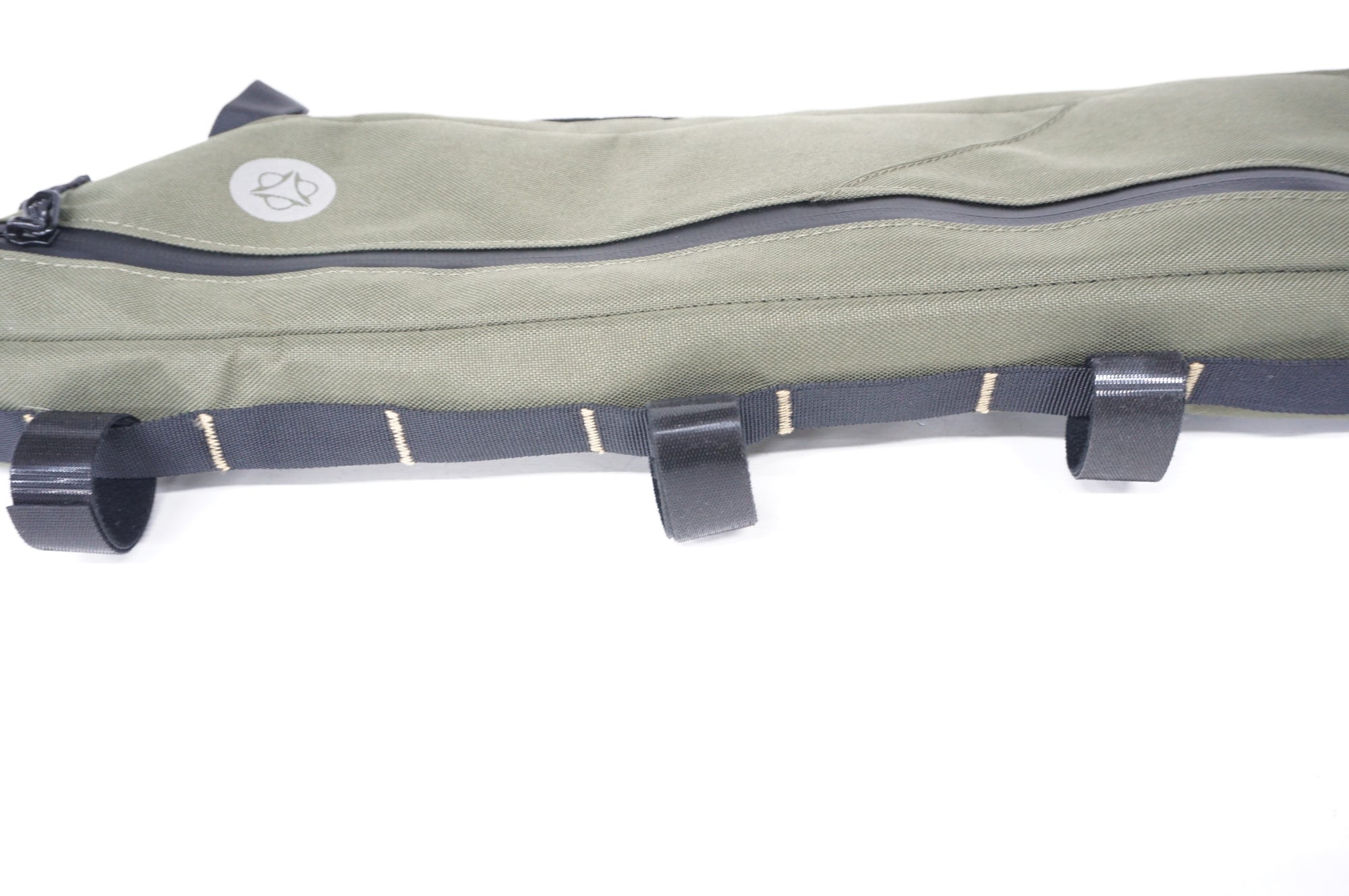 AGU 「アグ」 VENTURE FRAME PACK MEDIUM フレームバッグ / 阪急塚口店