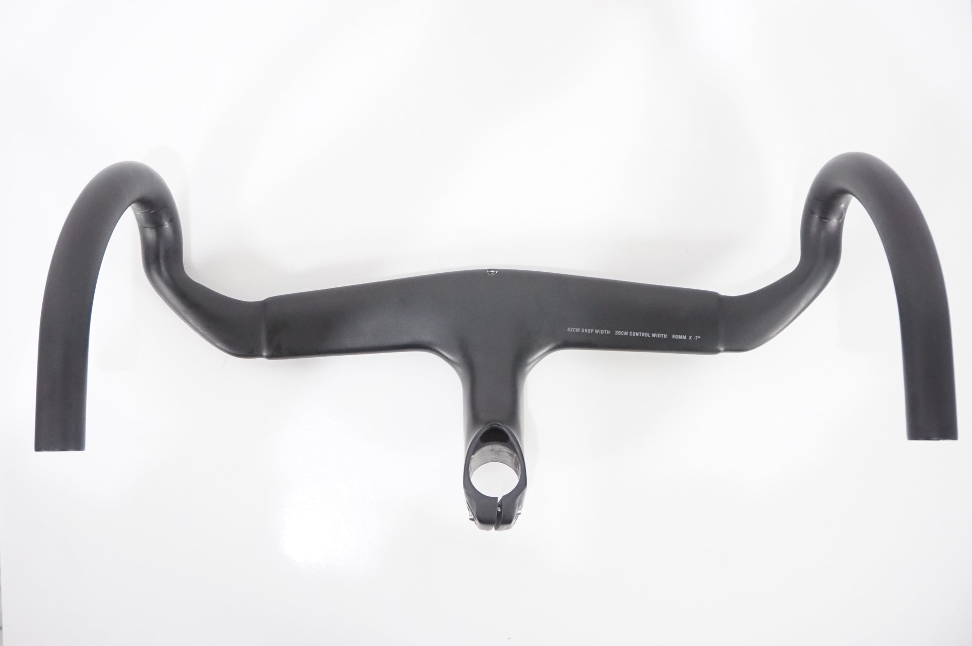 TREK 「トレック」 MADONE SLR GEN7 ステム一体型カーボンエアロドロップバー 420mm ハンドル / AKIBA店