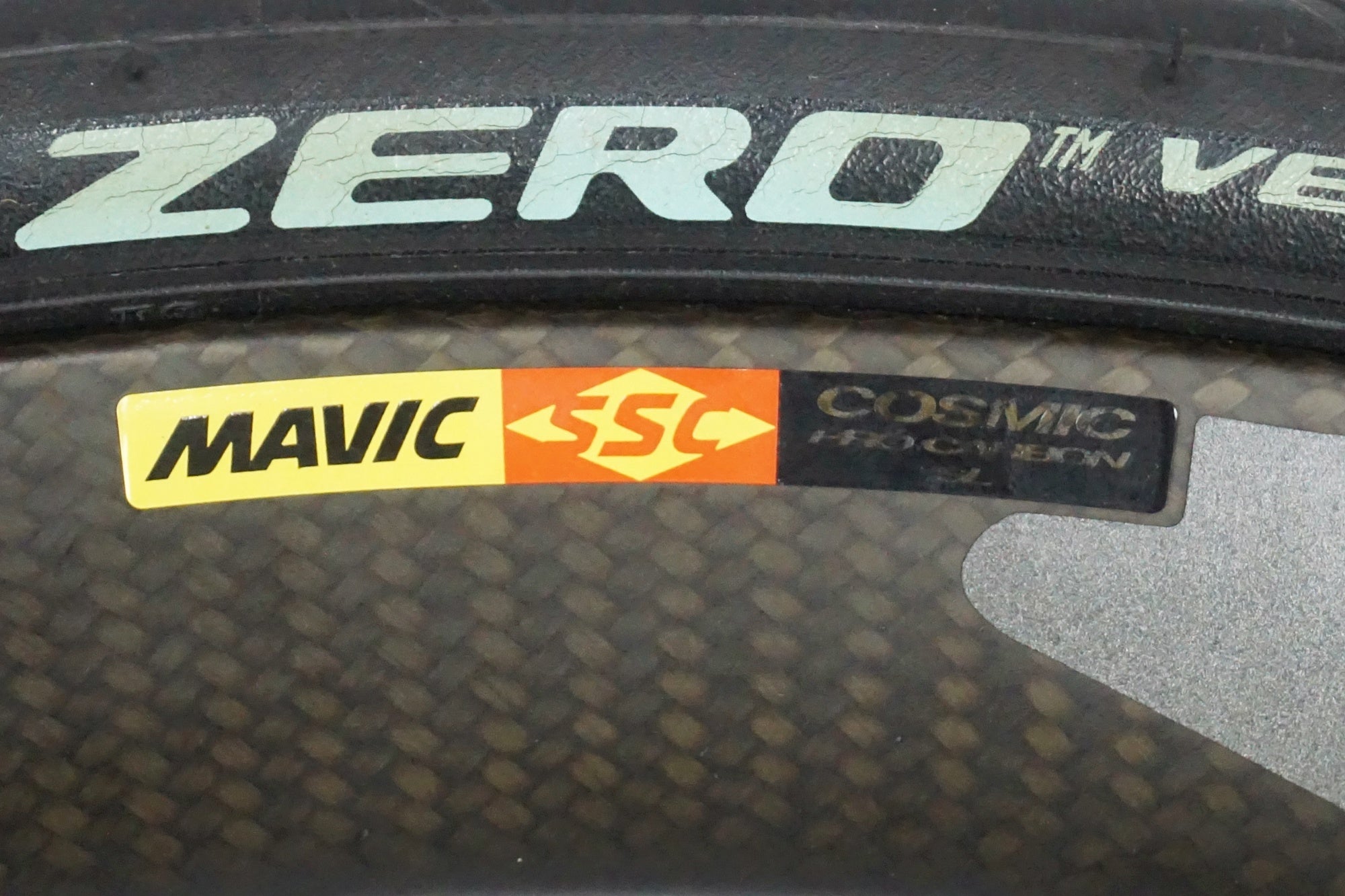 MAVIC 「マビック」 COSMIC PRO CARBON SL DISC シマノ11速 ホイールセット / 名古屋大須店