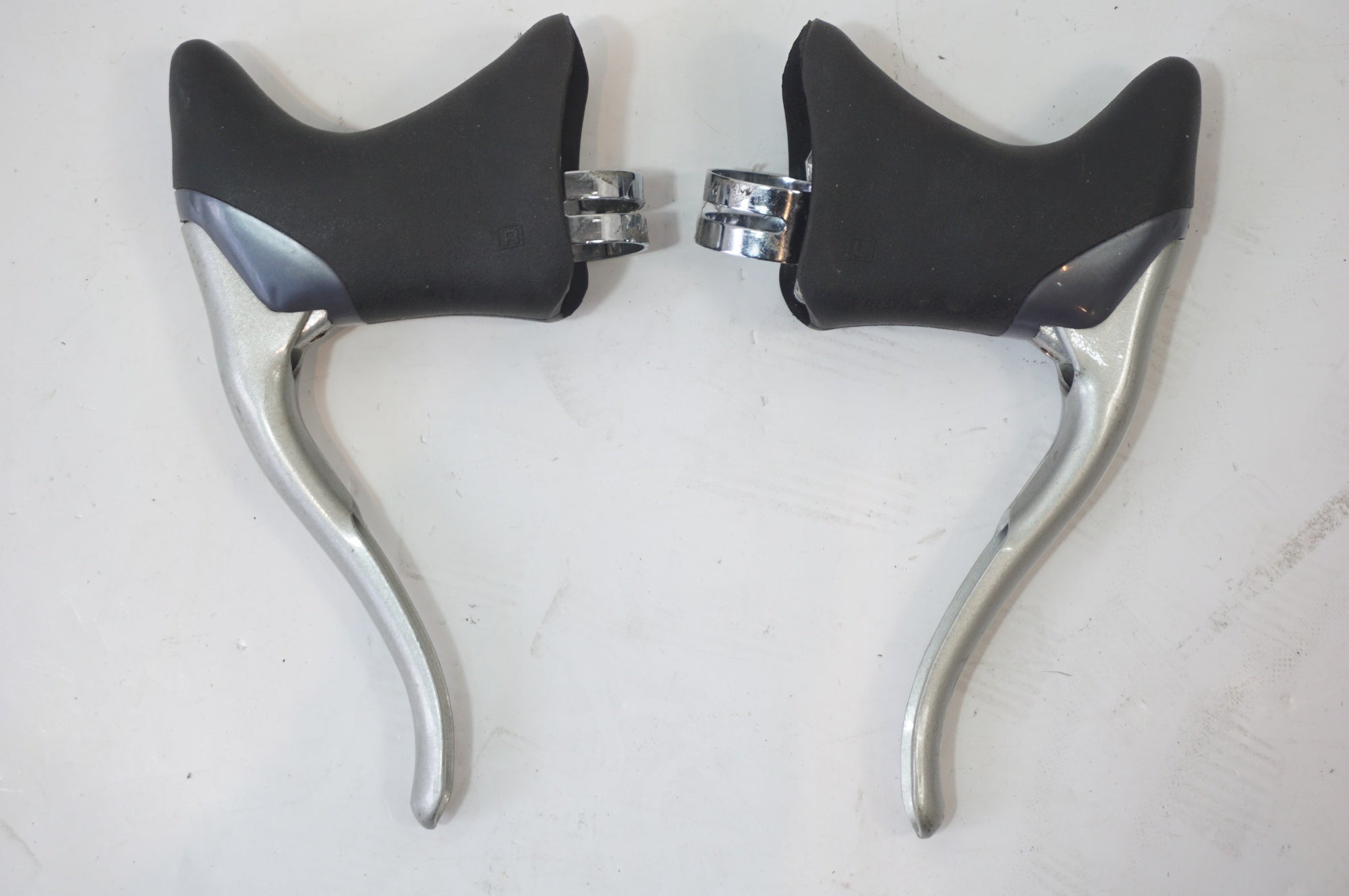 shimano 105 ブレーキレバー Amazon.co.jp: SHIMANO 105 自転車シフト/ブレーキレバー ST-R7020