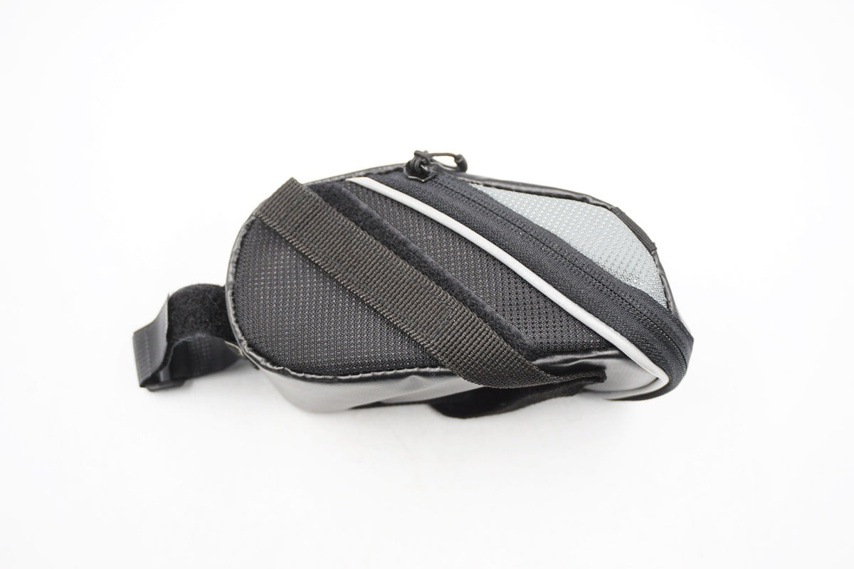 GIANT 「ジャイアント」 サドルバッグ / 奈良店