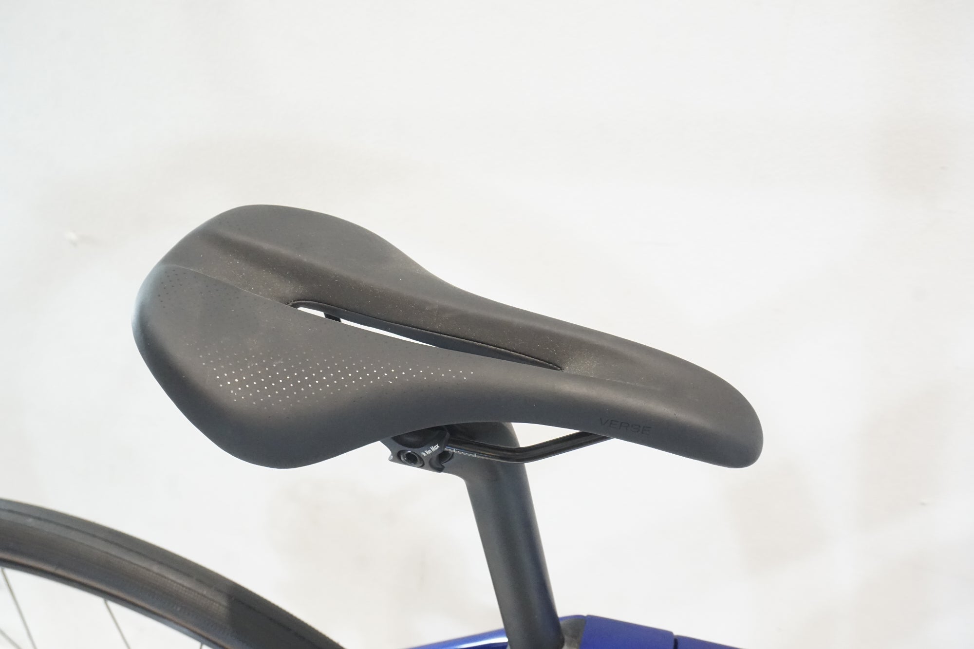 TREK 「トレック」 DOMANE SL6 DISC 2023年モデル ロードバイク / 横浜戸塚店