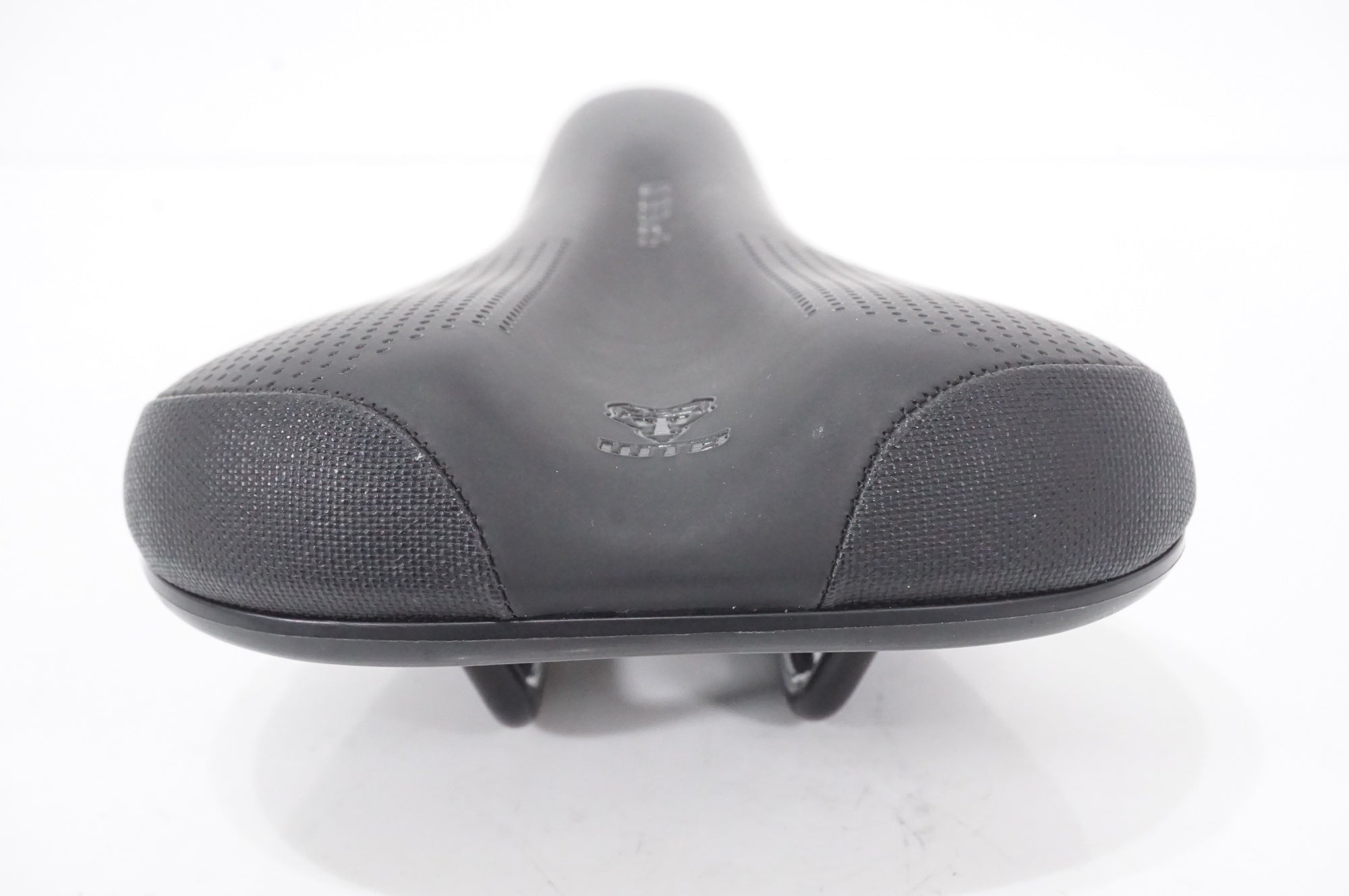 WTB 「ダブリュティービー」 SPEED V サドル / AKIBA店