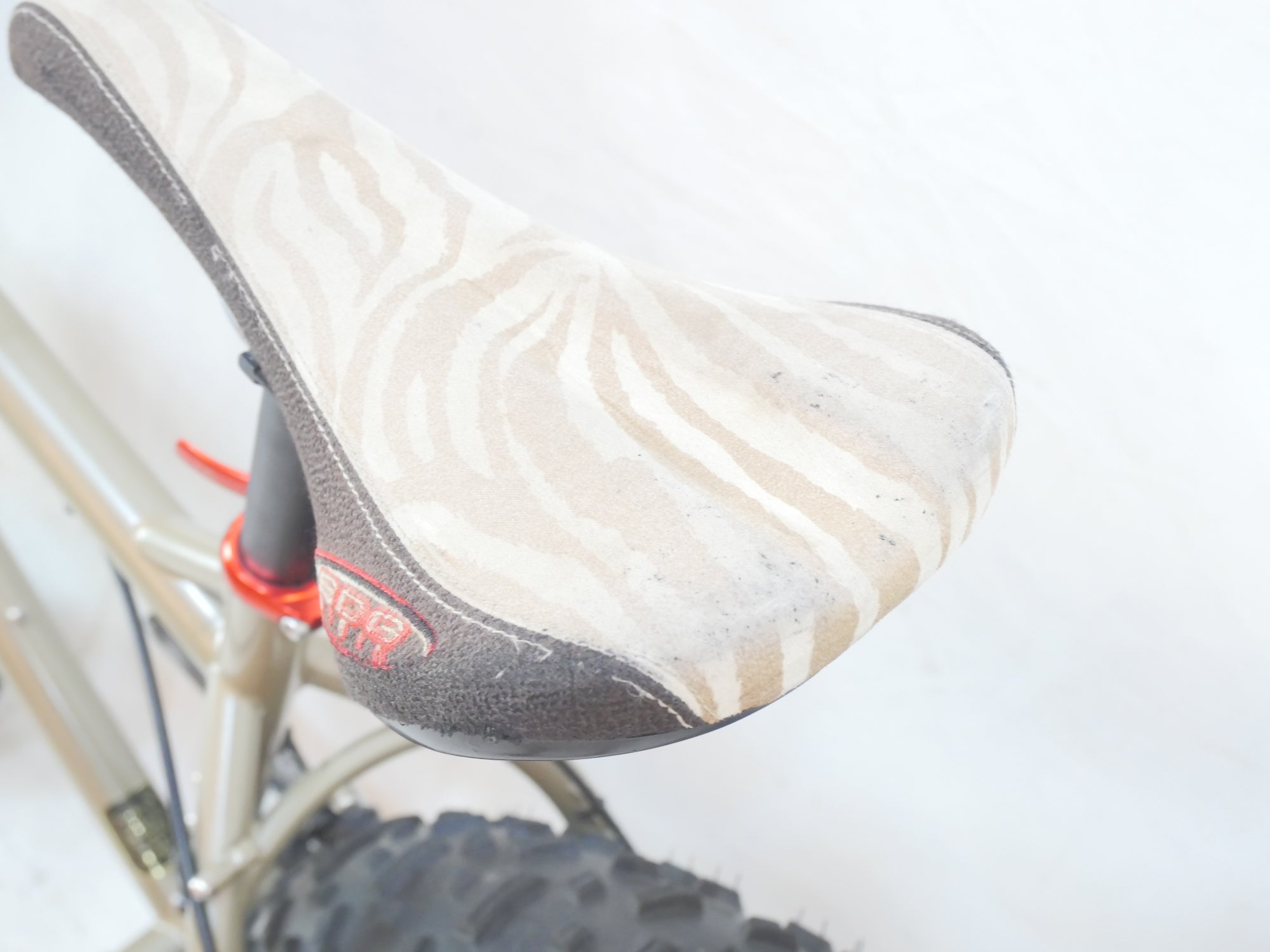 SURLY 「サーリー」 MOONLANDER 2015年モデル ファットバイク  / バイチャリ浦和ベース