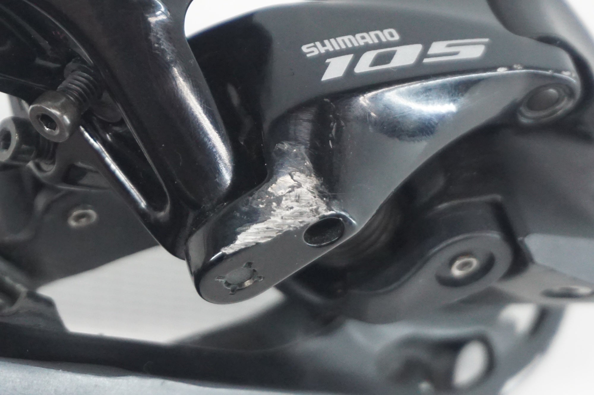 SHIMANO 「シマノ」 105 RD-R7000 リアディレイラー / 阪急塚口店