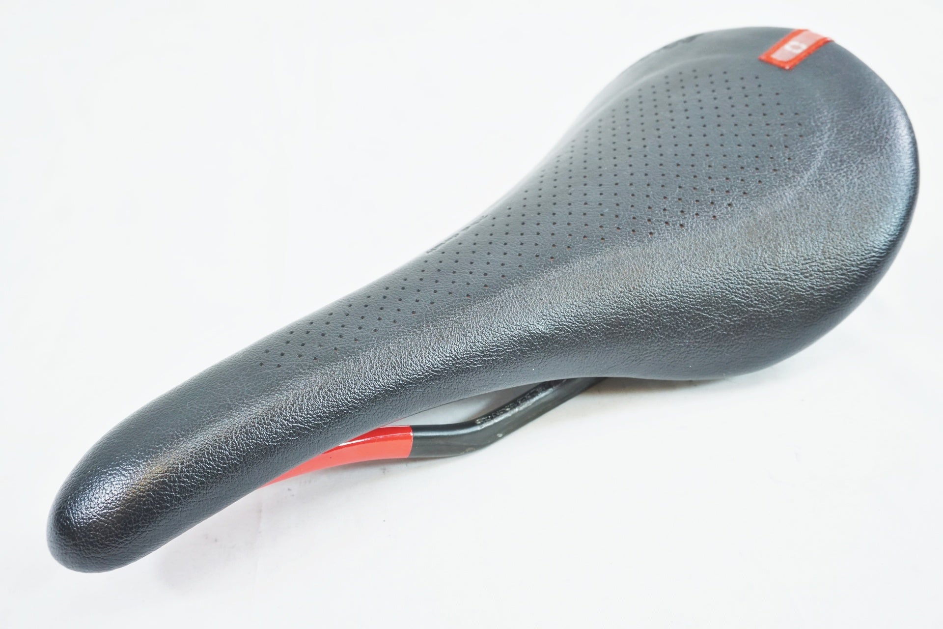 ボントレガー　 セラーノ　SERANO RXL サドルカーボンレール BONTRAGER 「ボントレガー」 SERANO RXL サドル / 有明ガーデン店