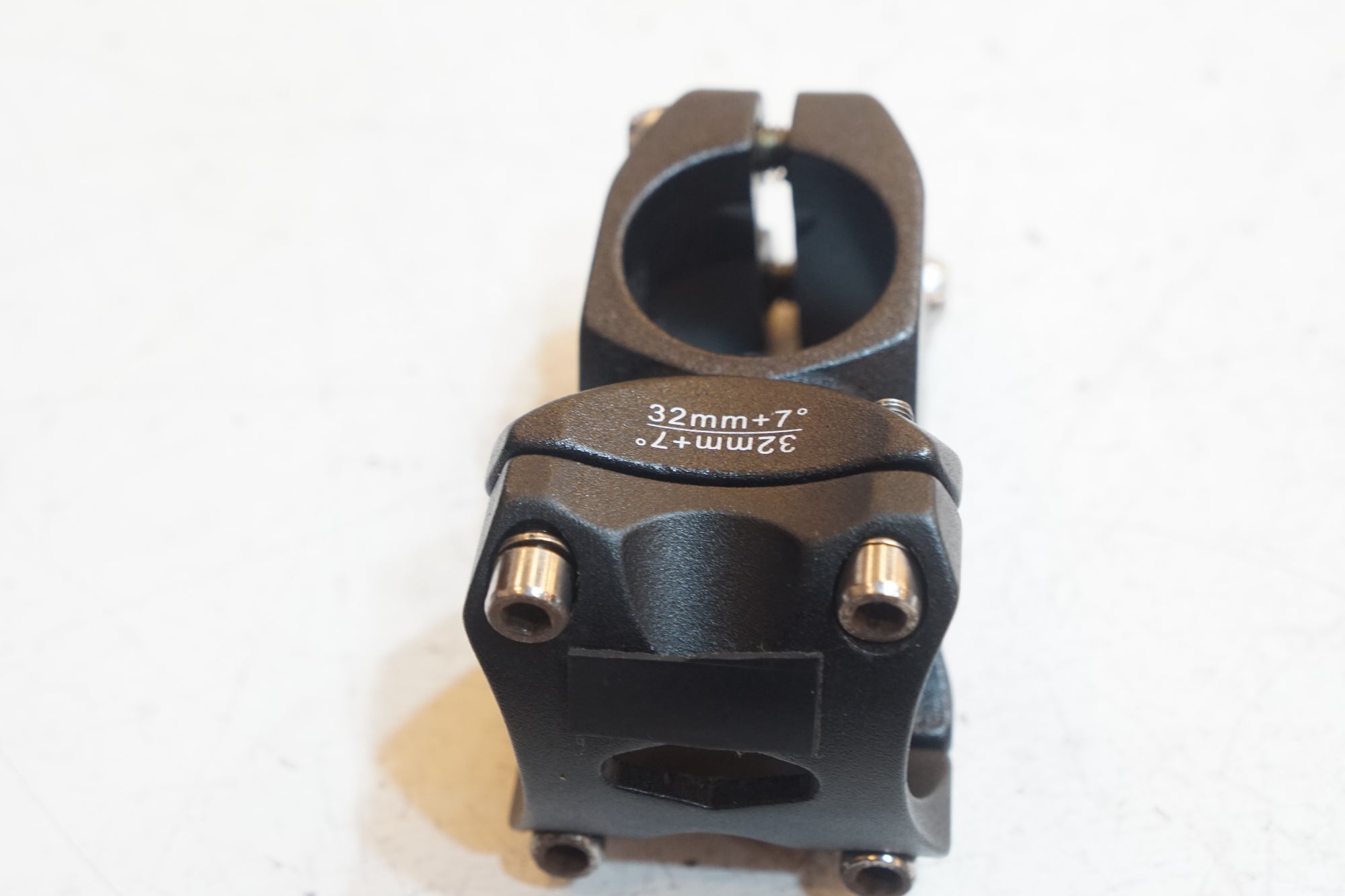 CANSUCC 「キャンサック」 φ31.8 32mm+7° ステム / バイチャリ浦和ベース