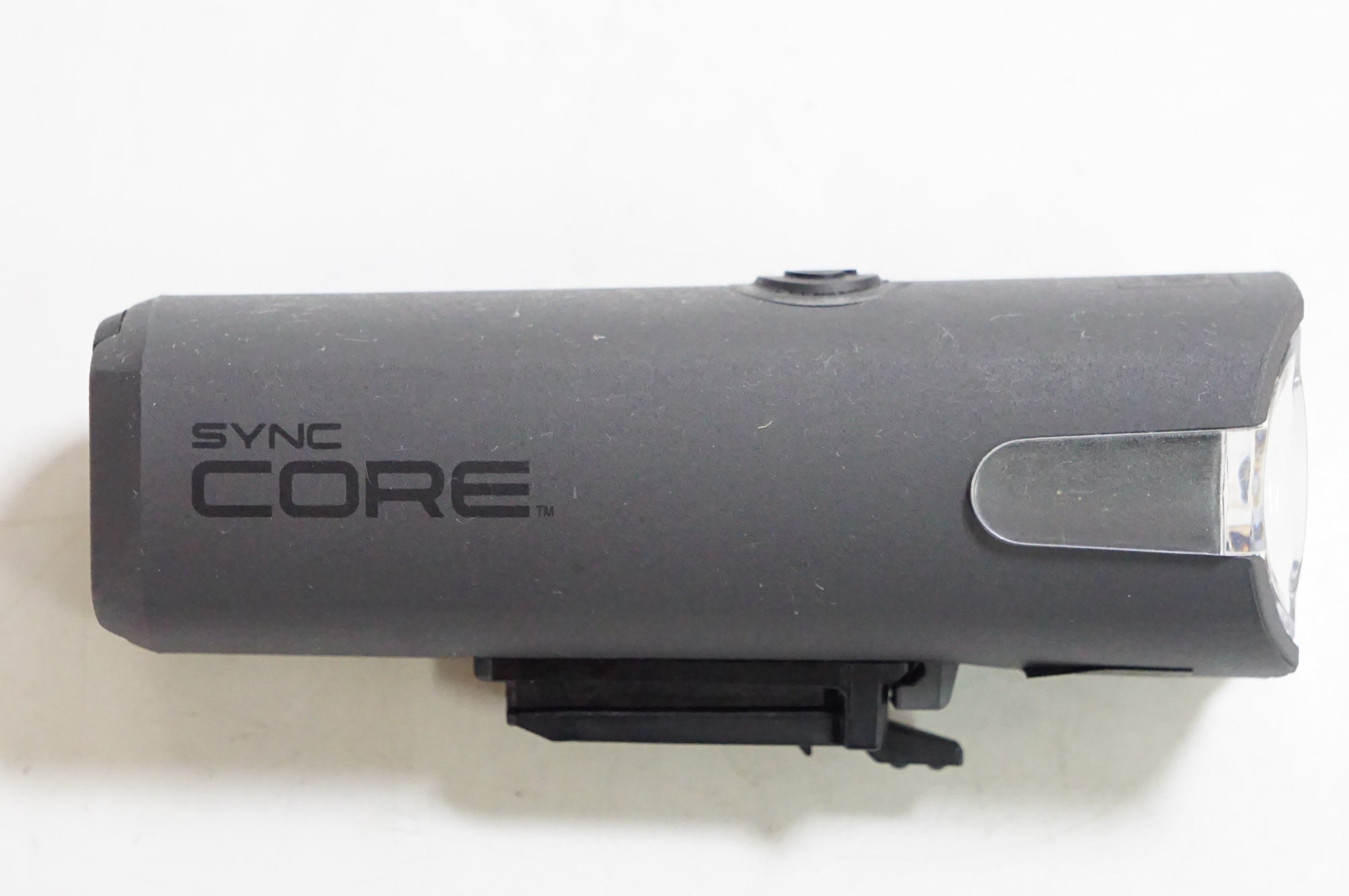 CATEYE 「キャットアイ」 SYNC CORE HL-NW100RC フロント & SYNC