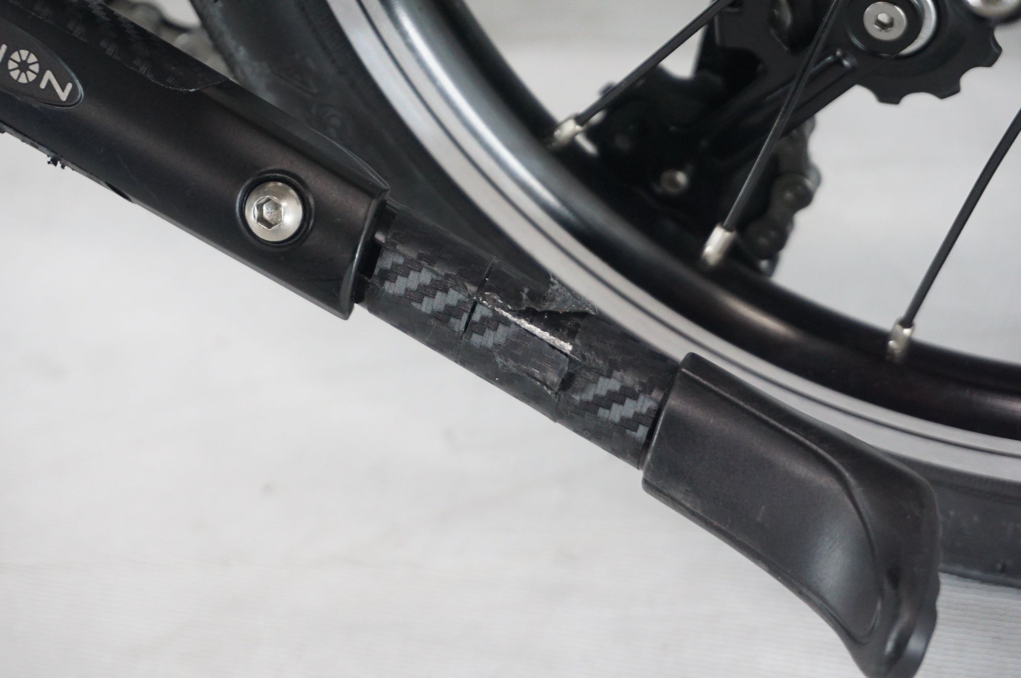 DAHON 「ダホン」 K3 2023年モデル 14インチ 折り畳み自転車 / 阪急