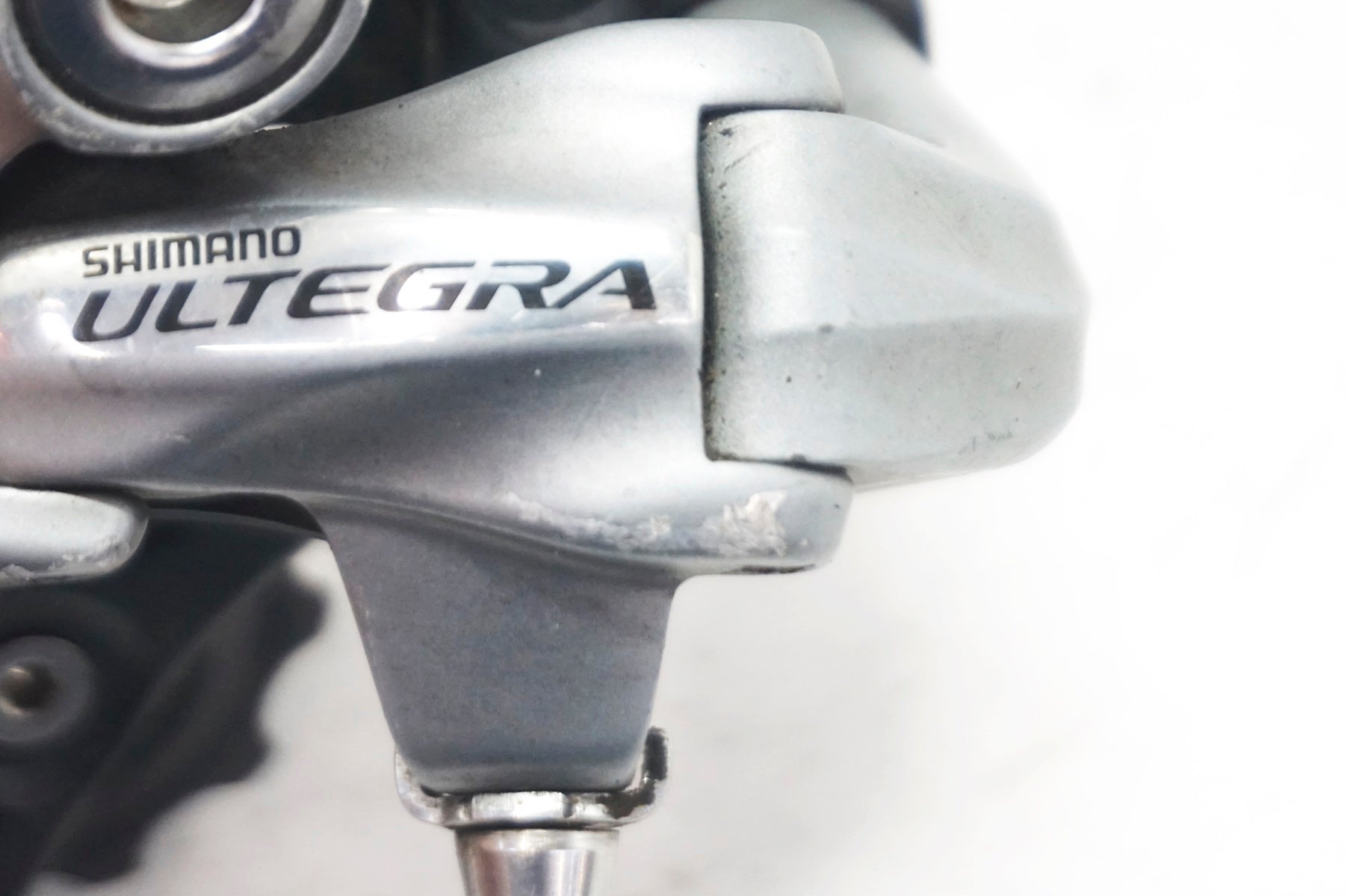 SHIMANO 「シマノ」 ULTEGRA RD-6700 リアディレイラー / 大阪