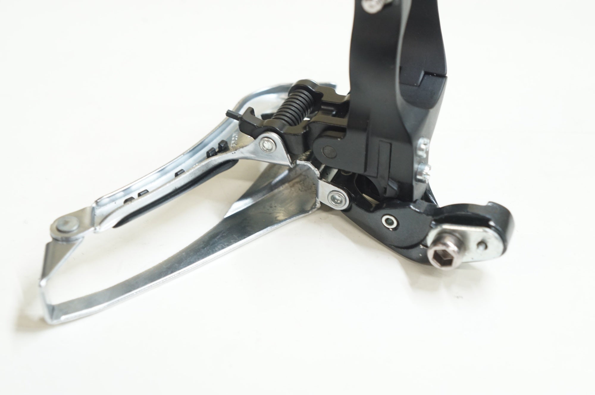 SHIMANO 「シマノ」 SORA FD-R3000 フロントディレイラー / 大宮店