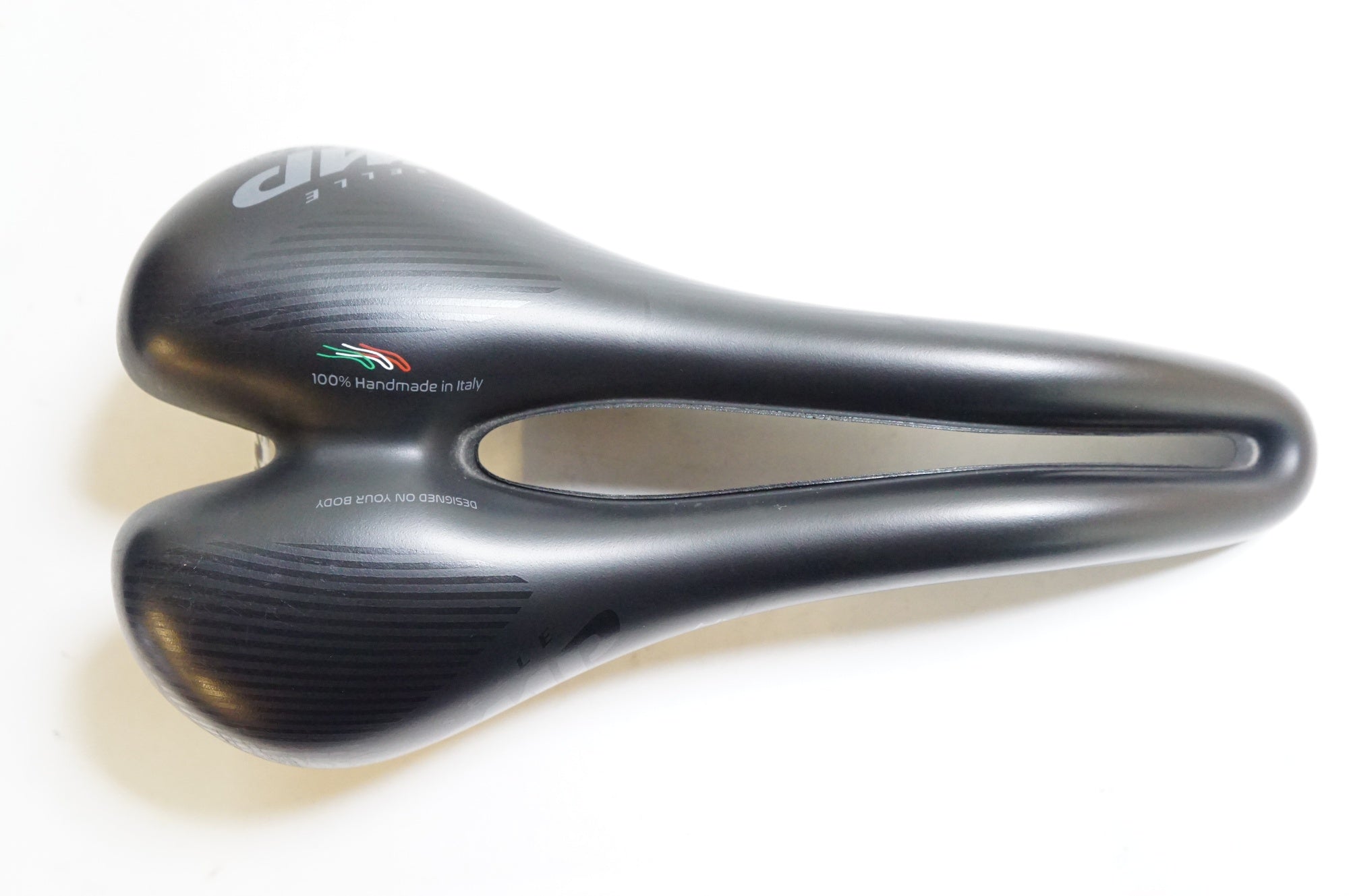 SELLE SMP 「セラ エスエムピー」 HYBRID サドル / 熊谷本店