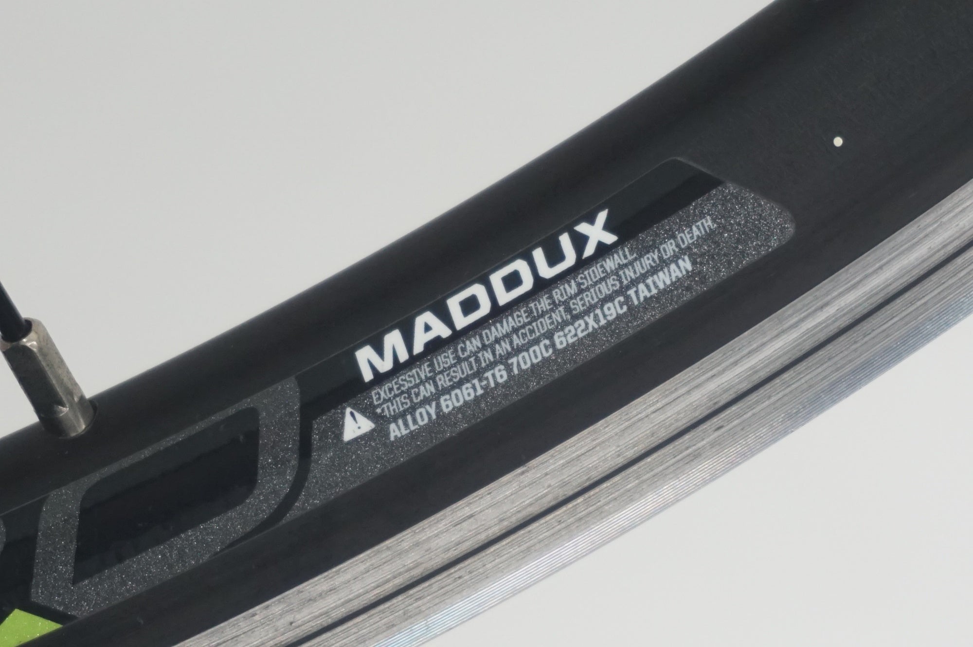 MADDUX 「マダックス」 RS 2.0 シマノ11速 ホイールセット / 福岡店