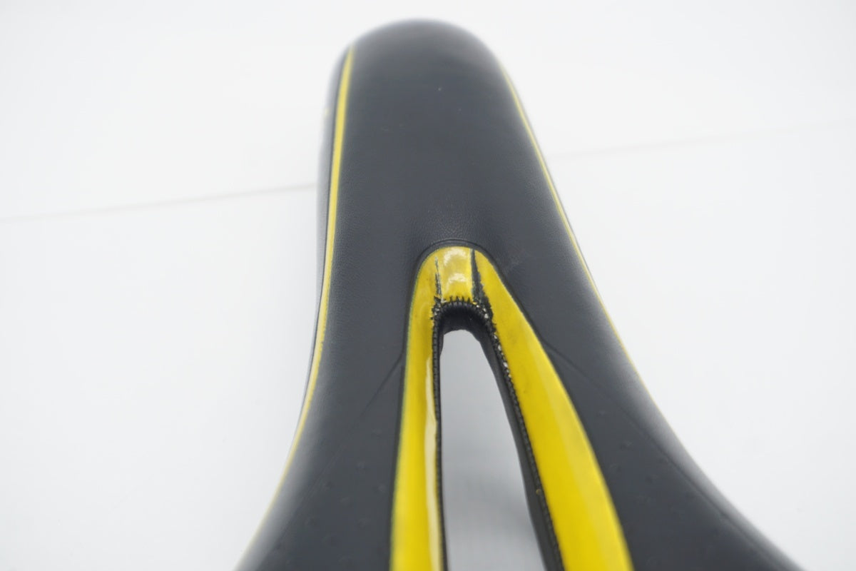 GORIX 「ゴリックス」 TOURING G100 サドル / 滋賀大津店