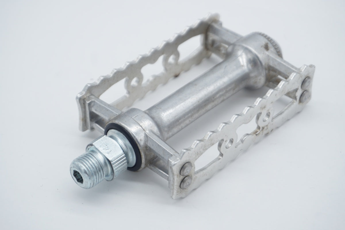 MKS 「ミカシマ」 SYLVAN TOURING ペダル / 滋賀大津店