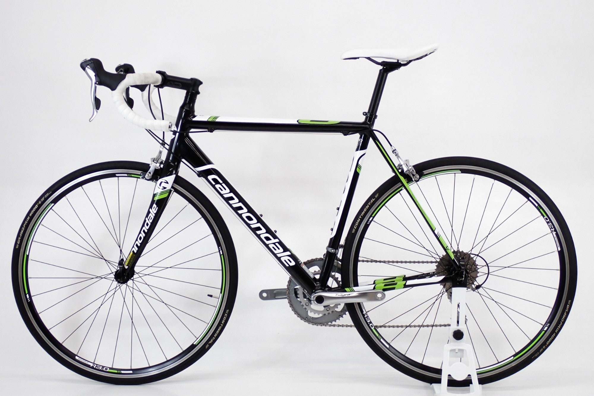 CANNONDALE 「キャノンデール」 CAAD8 2015年モデル ロードバイク / 伊勢崎店