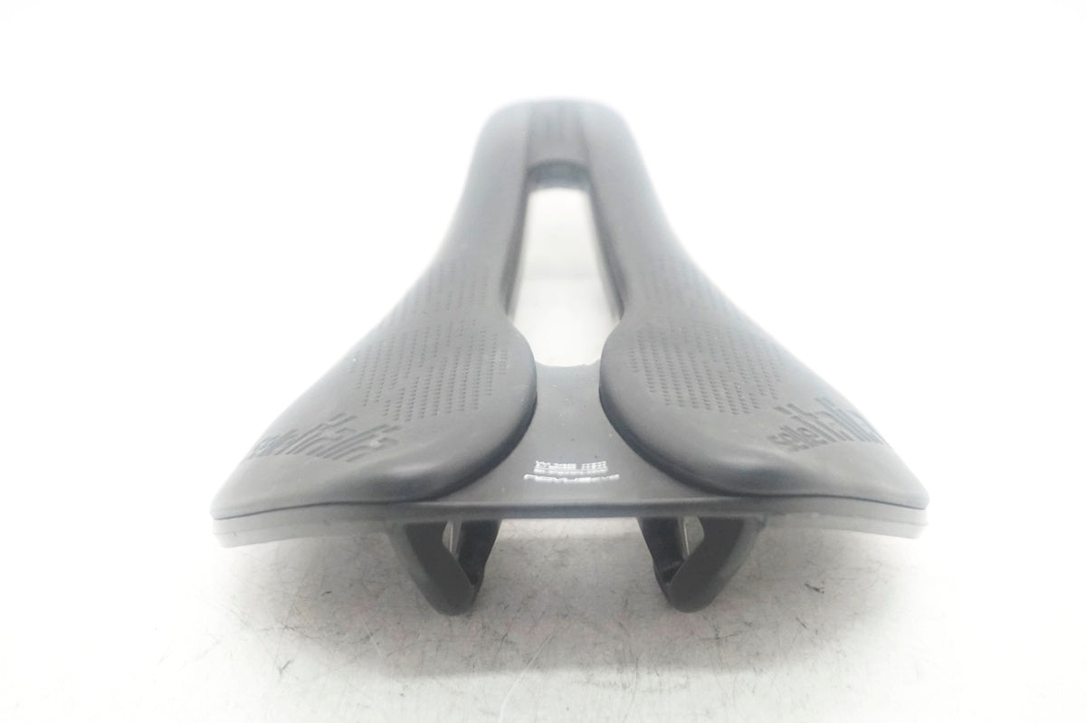 SELLE ITALIA 「セライタリア」 NOVUS B00ST EVO サドル / 大阪門真店