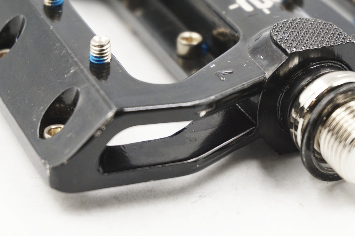 SIX PACK 「シックスパック」 MENACE ペダル / 奈良店