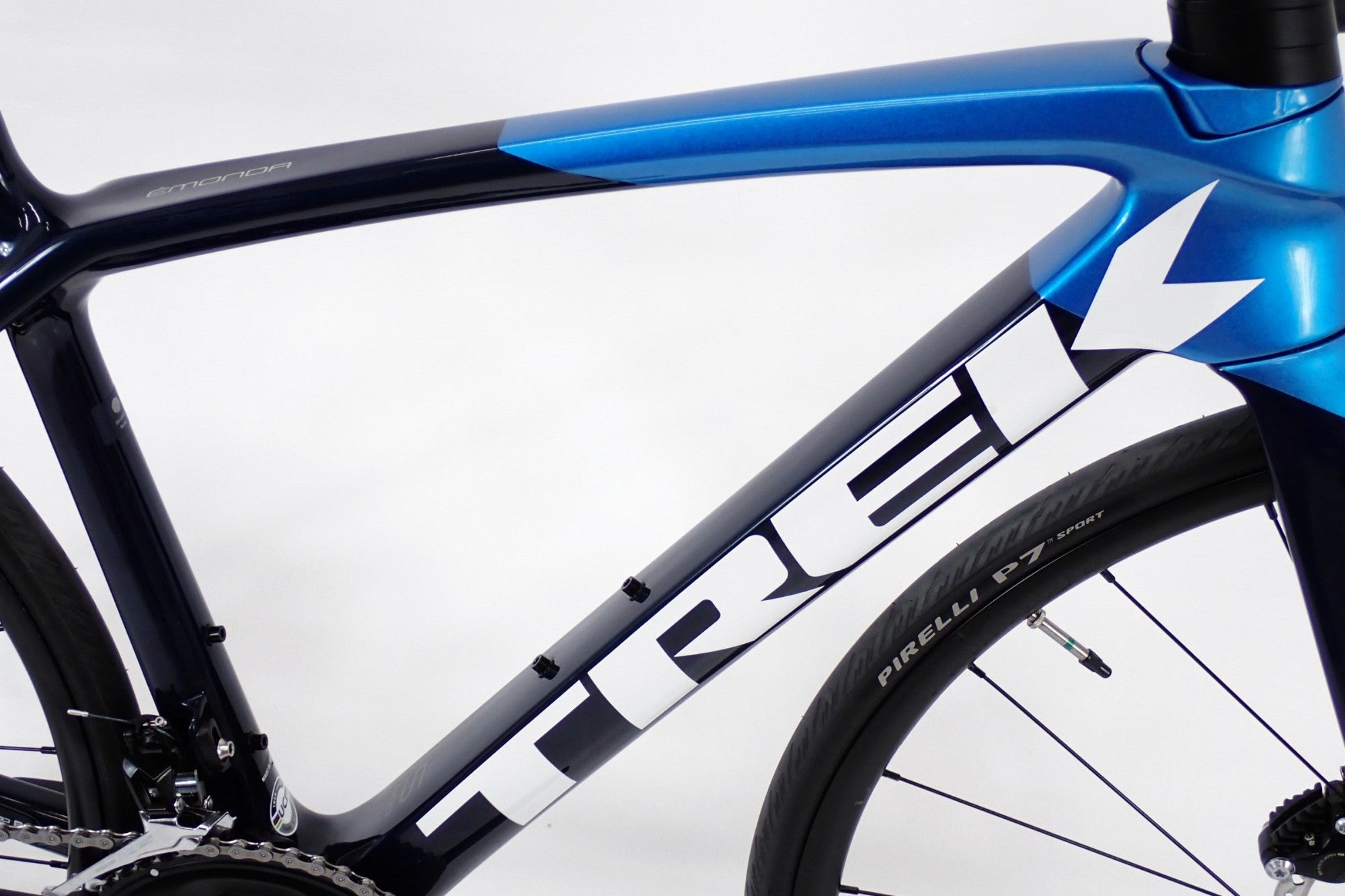 TREK 「トレック」 EMONDA SL5 2021年モデル ロードバイク